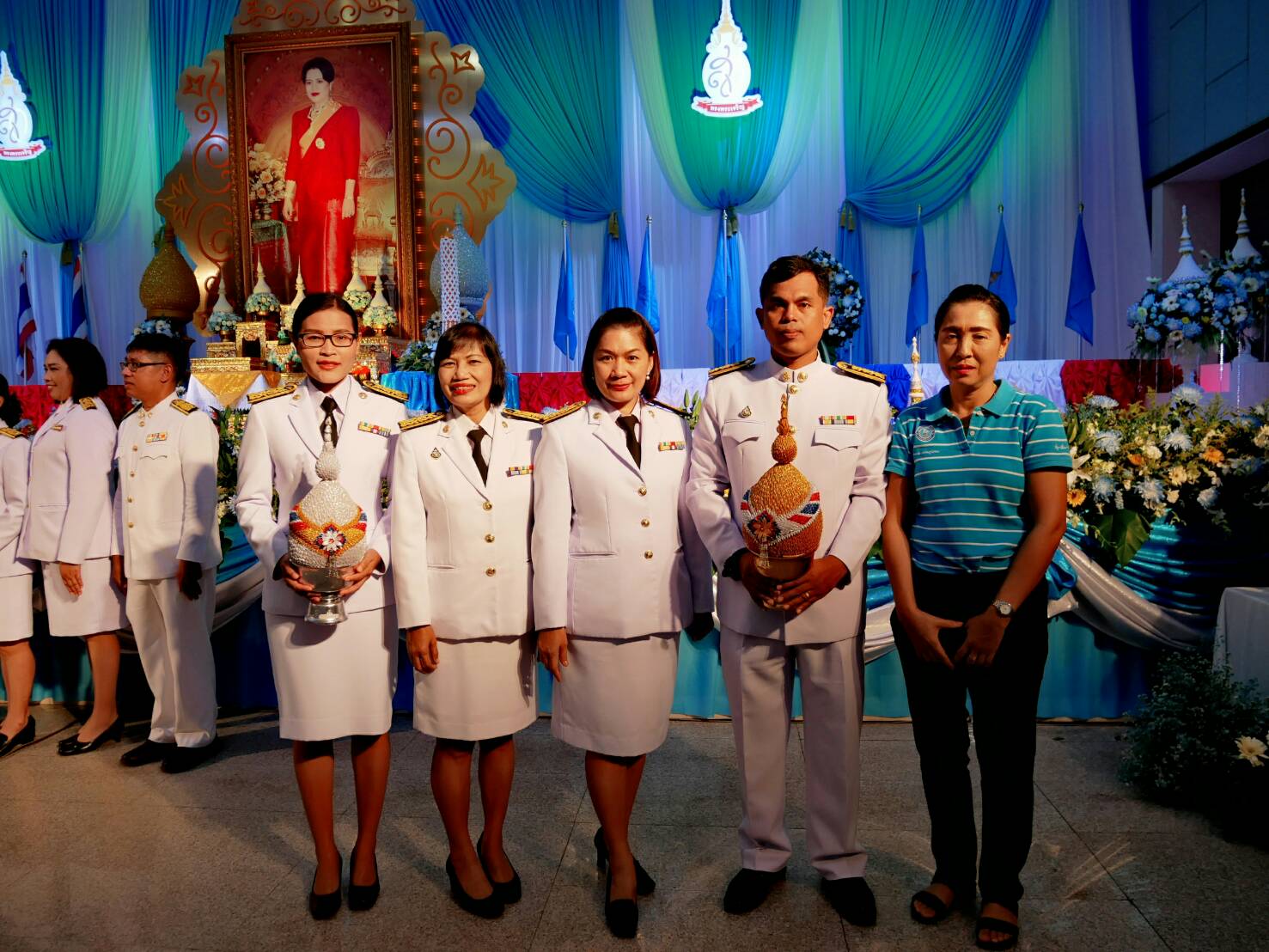 การประปาส่วนภูมิภาคสาขากระบี่ ร่วมพิธีถวายเครื่องราชสักการะและจุดเทียนถวายพระพรชัยมงคล เนื่องในโอกาสวันเฉลิมพระชนมพรรษา สมเด็จพระนางเจ้าสิริกิติ์ พระบรมราชินีนารถ พระบรมราชชนนีพันปีหลวง 12 สิงหาคม 2562 ประจำปี 2562