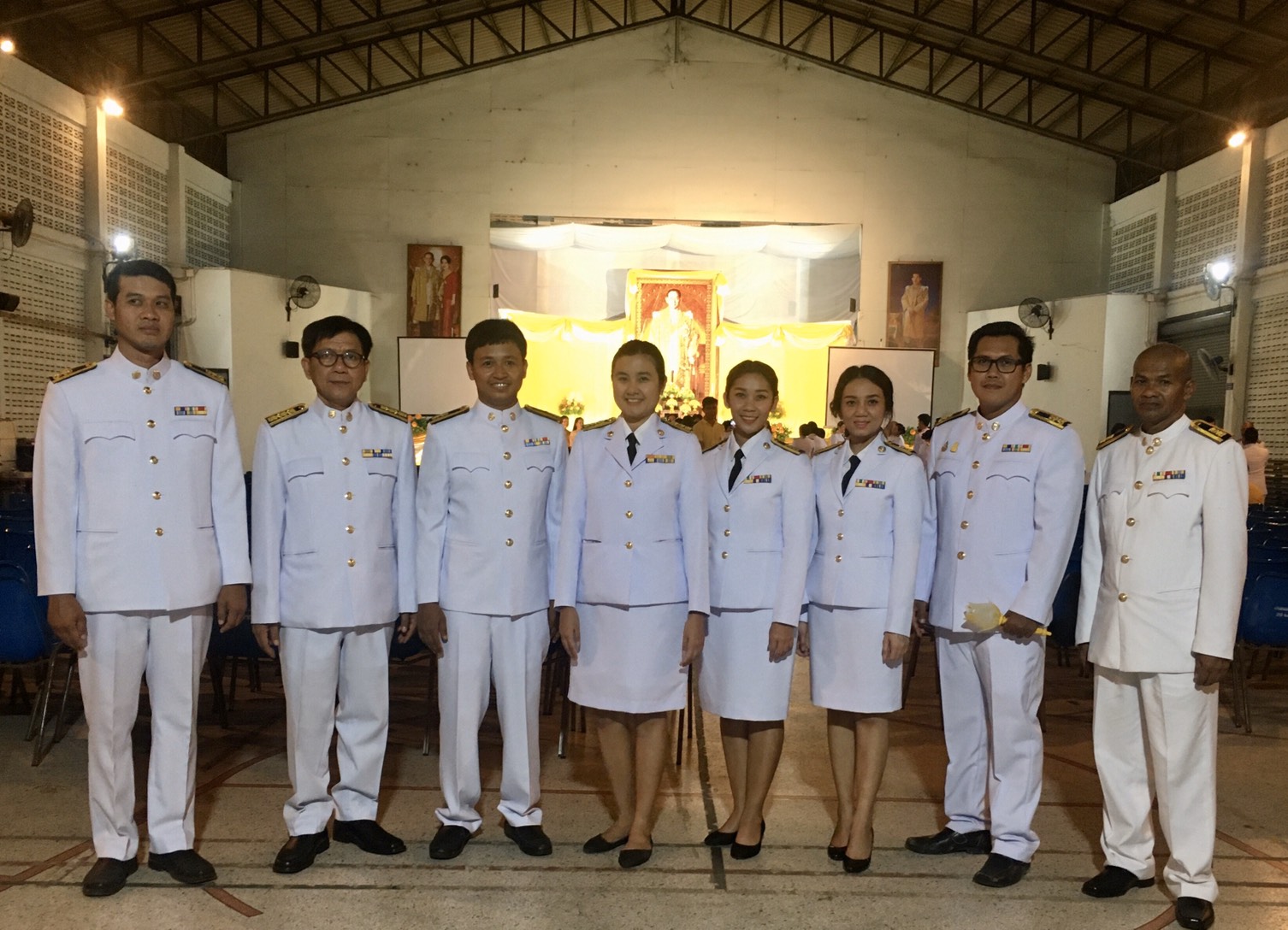 กปภ.สาขาพนมทวน ร่วมพิธีจุดเทียนเพื่อน้อมรำลึกนพระมหากรุณาธิคุณพระบาทสมเด็จพระบรมชนกาธิเบศร มหาภูมิพลอดุลเดชมหาราช บรมนาถบพิตร
