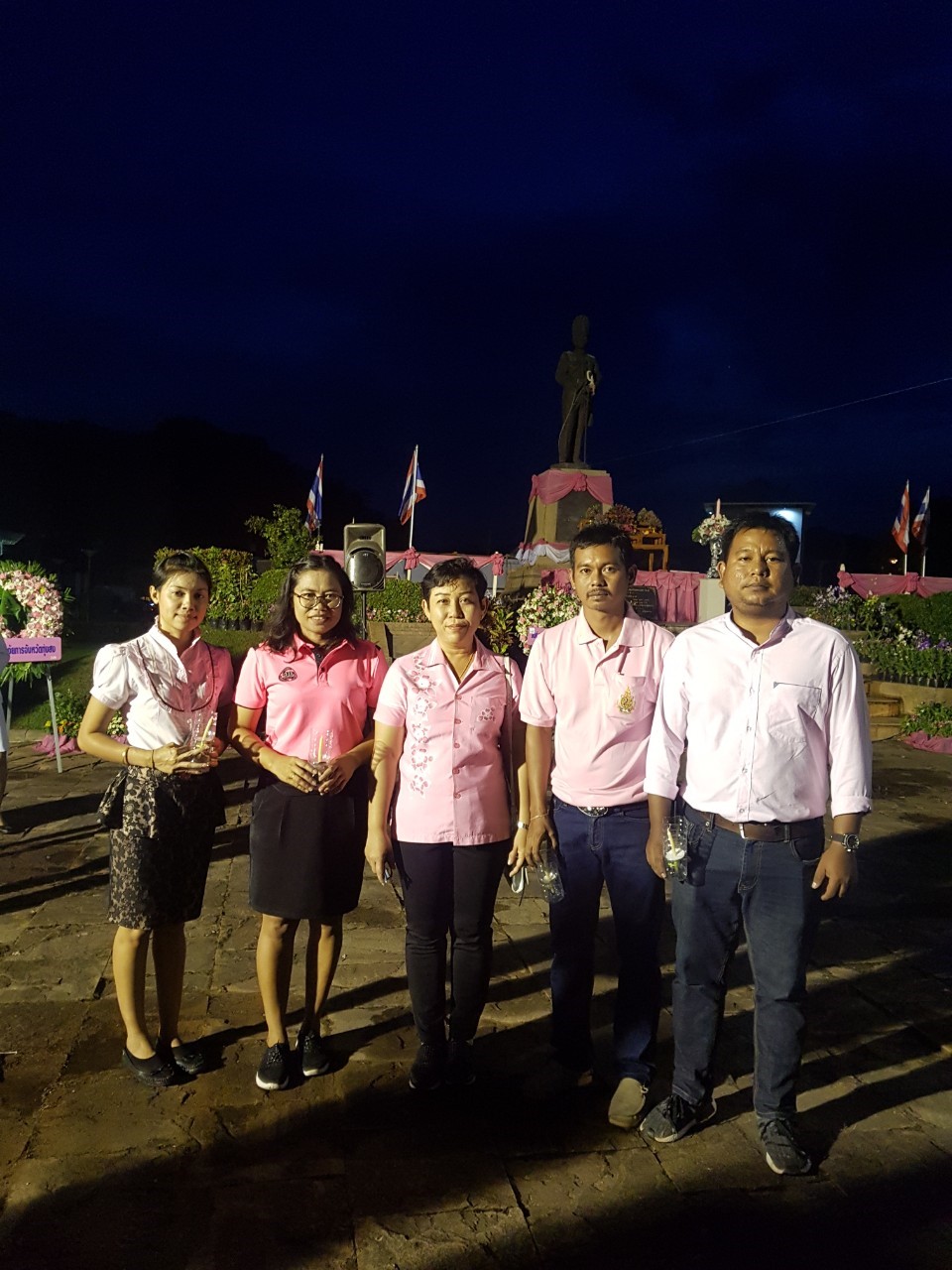 กปภ.สาขาทุ่งสง ร่วมจุดเทียนเพื่อน้อมรำลึกในพระมหากรุณาธิคุณ พระบาทสมเด็จพระจุลจอมเกล้าเจ้าอยู่หัว