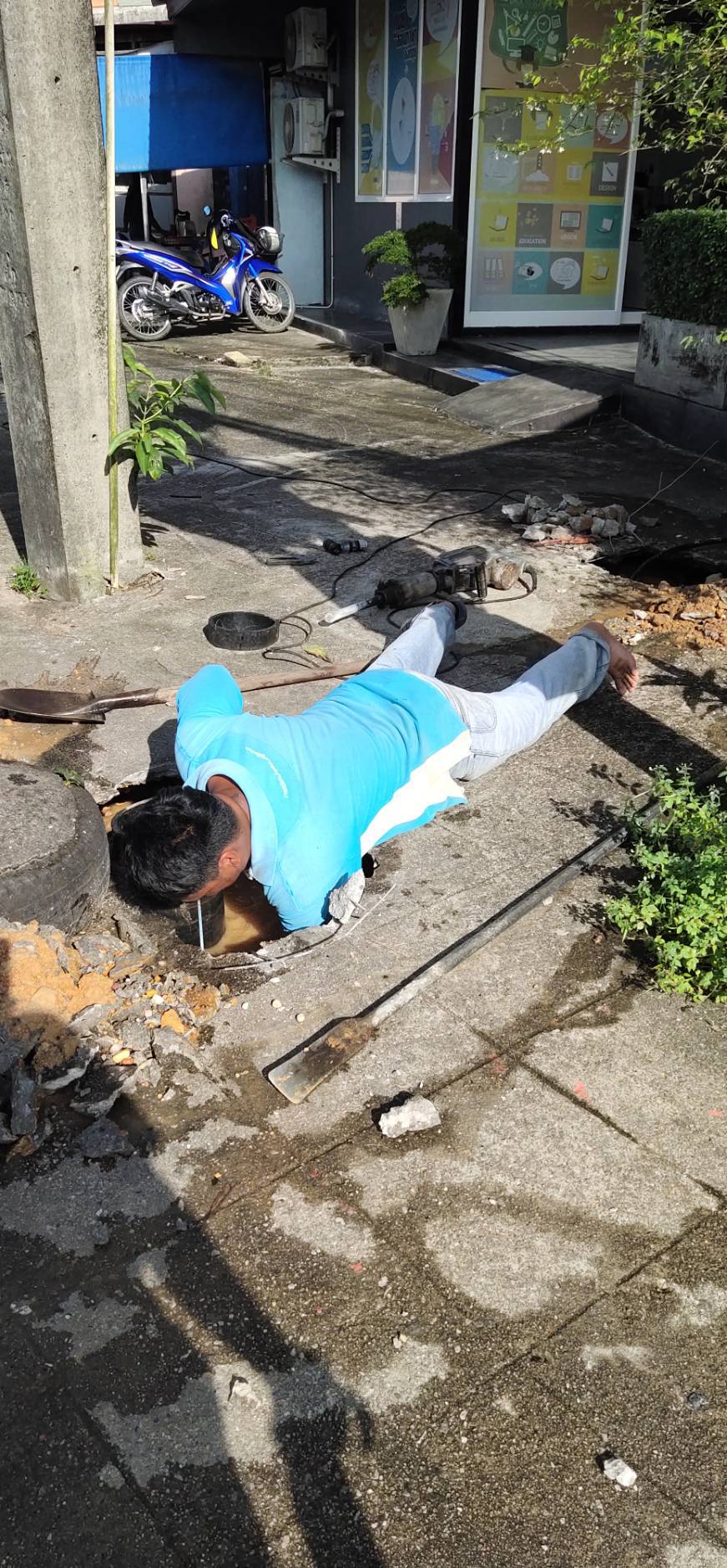 ซ่อมท่อแตกรั่วเพื่อลดน้ำสูญเสีย