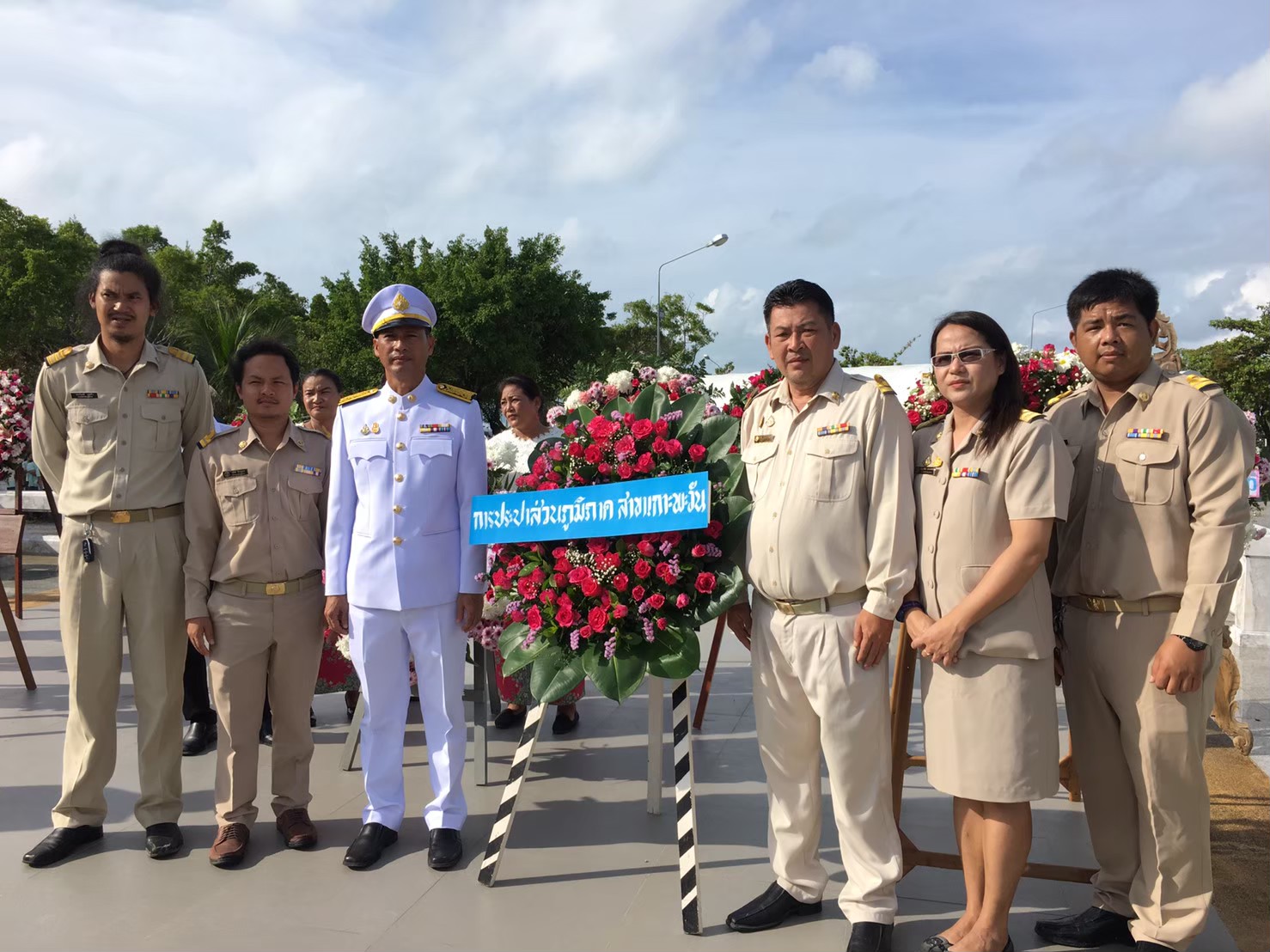 การประปาส่วนภูมิภาคสาขาเกาะพะงันร่วมพิธีวางพวงมาลาเพื่อน้อมรำลึกในพระมหากรุณาธิคุณพระบาทสมเด็จ พระจุลจอมเกล้าเจ้าอยู่หัว รัชกาลที่ 5