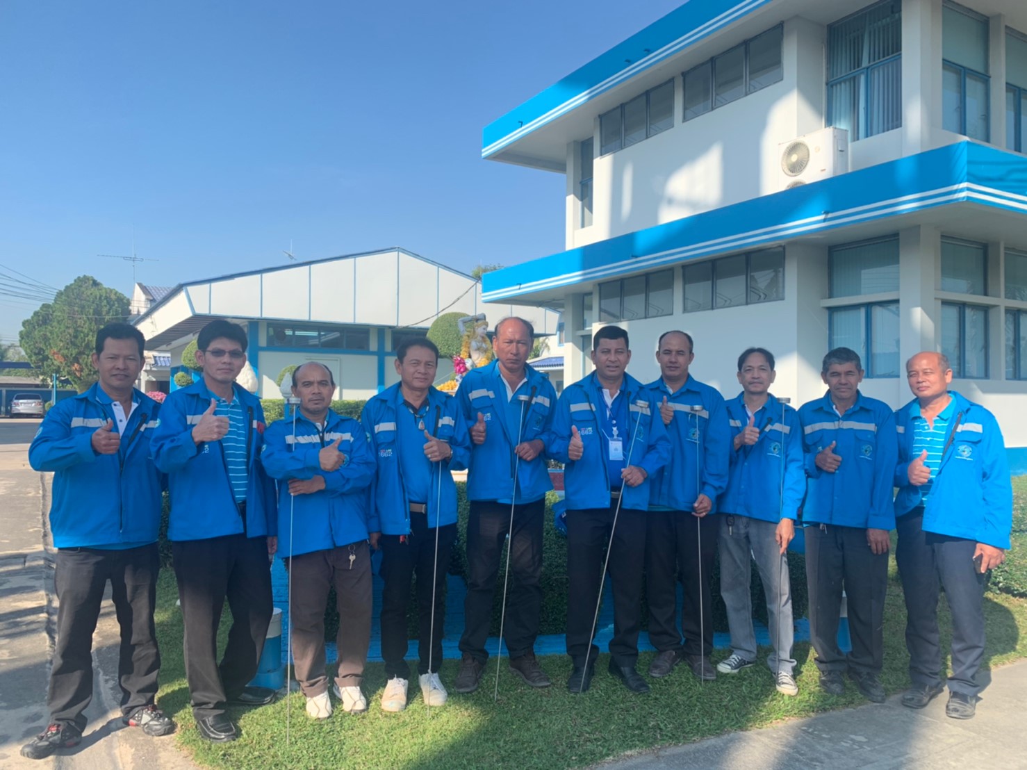 กปภ.สาขาสามพราน ลงพื้นที่สำรวจหาท่อแตก/รั่ว เพื่อลดน้ำสูญเสียและเพิ่มปริมาณน้ำจำหน่าย