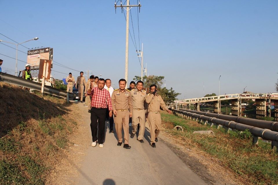 มท.3 ลงพื้นที่แก้ปัญหาน้ำแล้งเมืองปทุมธานี