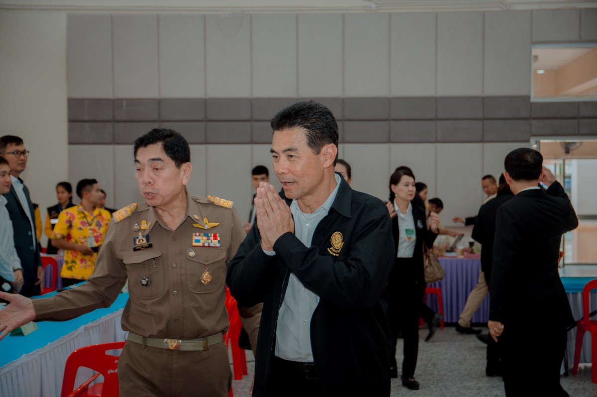กปภ.สาขาสุไหง โก-ลก รับเรื่องและรับฟังปัญหา ศูนย์ดำรงธรรมส่วนหน้า คราวนายกรัฐมนตรีลงพื้นที่ตรวจราชการและประชุมคณะรัฐมนตรีนอกสถานที่อย่างเป็นทางการ