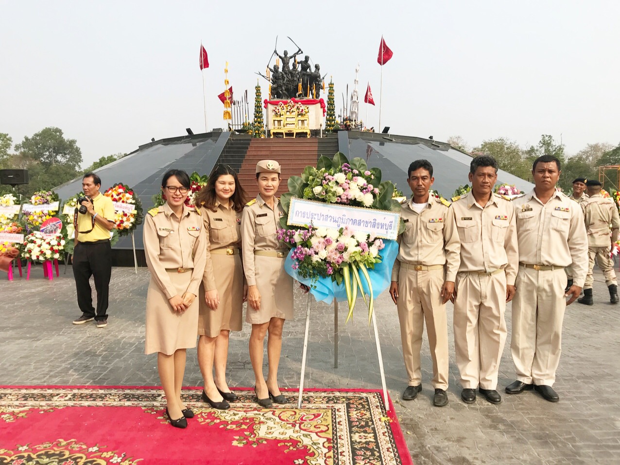 กปภ.สาขาสิงห์บุรี ร่วมพิธีวางพวงมาลางาน "สดุดีวีรชนค่ายบางระจัน" ประจำปี 2563