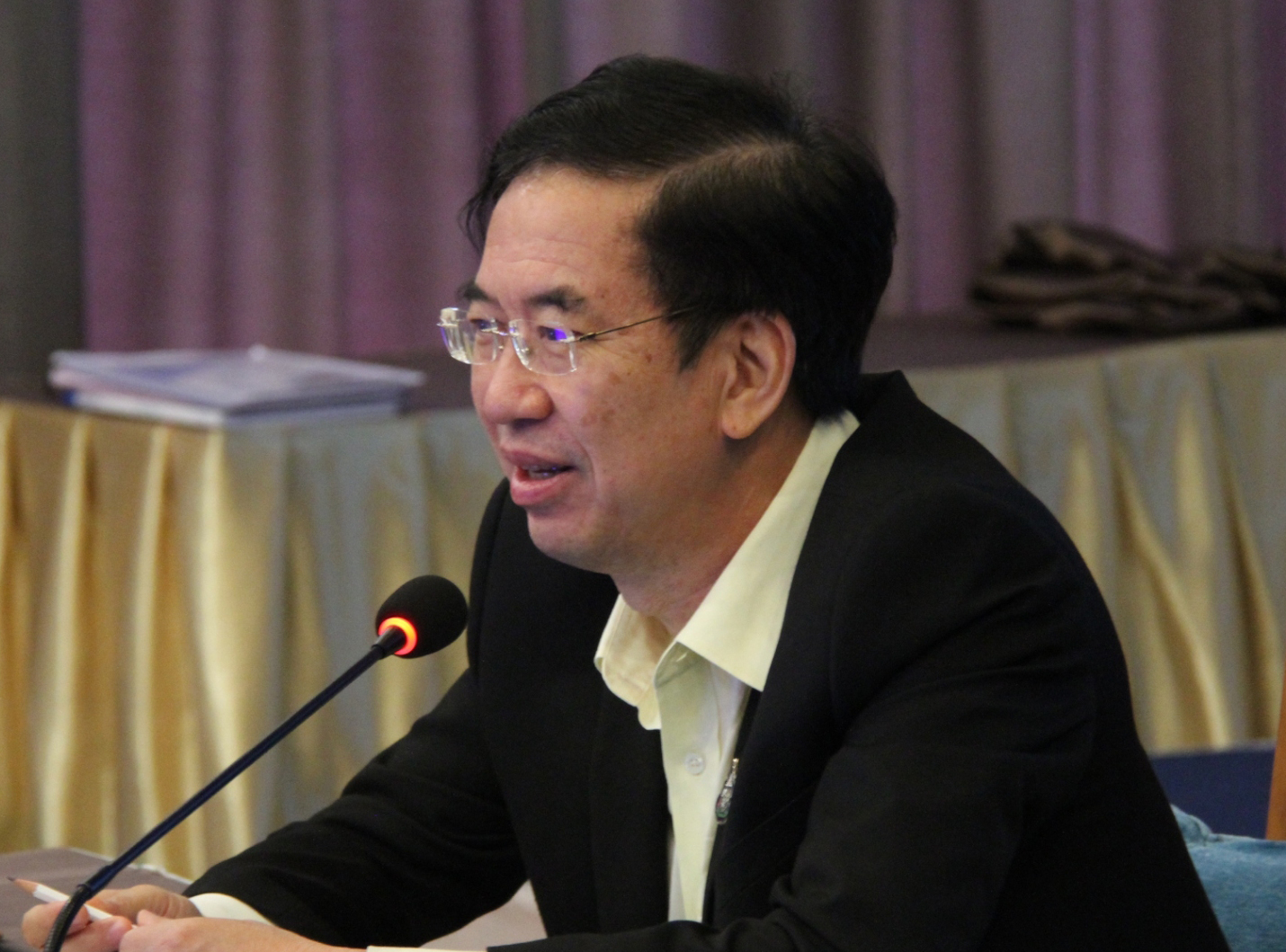 รองผู้ว่าการ (ปฏิบัติการ 2) ประชุมสรุปผลการดำเนินงานของสายงาน รปก.2 ณ สิ้นไตรมาส 3/2563