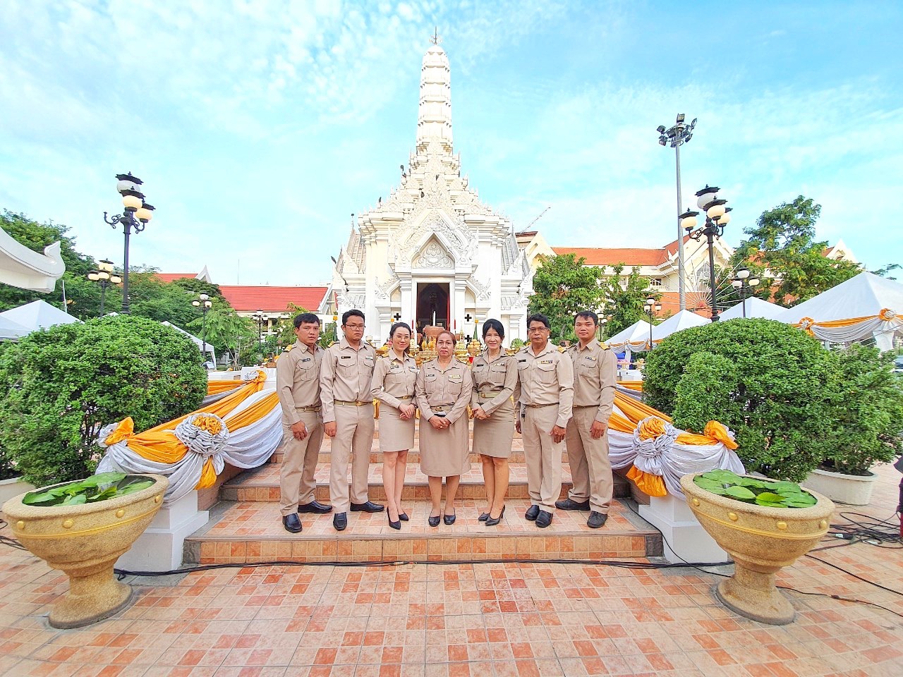 กปภ.สาขาปทุมธานีร่วมพิธีกราบสักการะพระปทุมธรรมราชครบรอบ 121 ปีและพีธีบวงสรวงสักการะเสาหลักเมืองจังหวัดปทุมธานี ประจำปี 2563