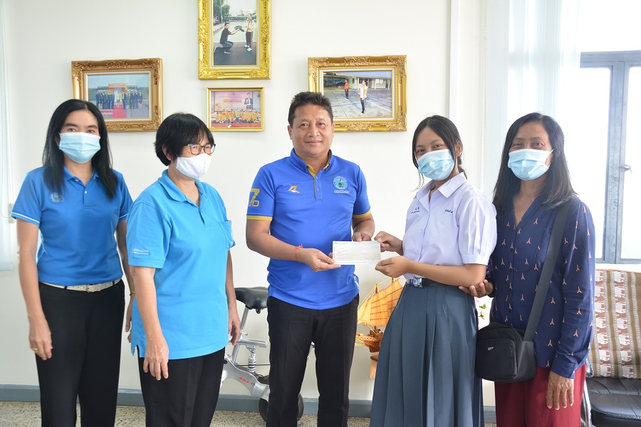กปภ.สาขาอุดรธานี มอบทุนการศึกษา จำนวน ๙,๐๐๐ บาท ตามโครงการดีๆของมูลนิธิ กปภ.