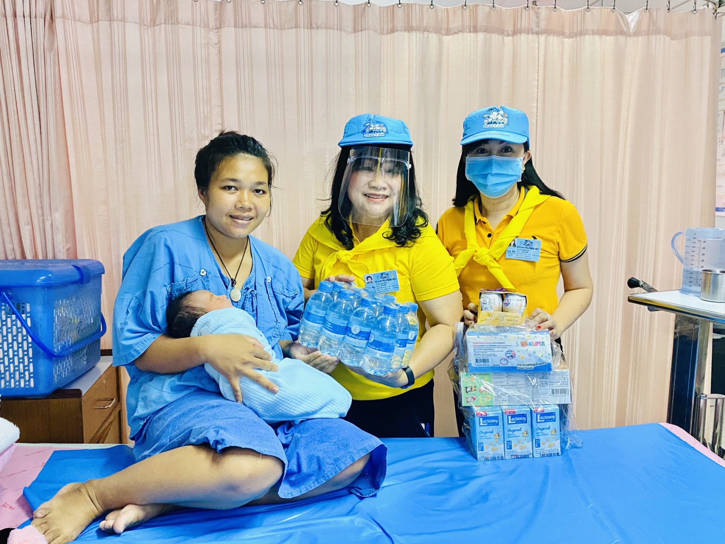 กปภ.สาขาขลุงเข้าร่วมกิจกรรมจิตอาสาพระราชทาน เนื่องในโอกาส วันมหิดล ประจำปี 2563