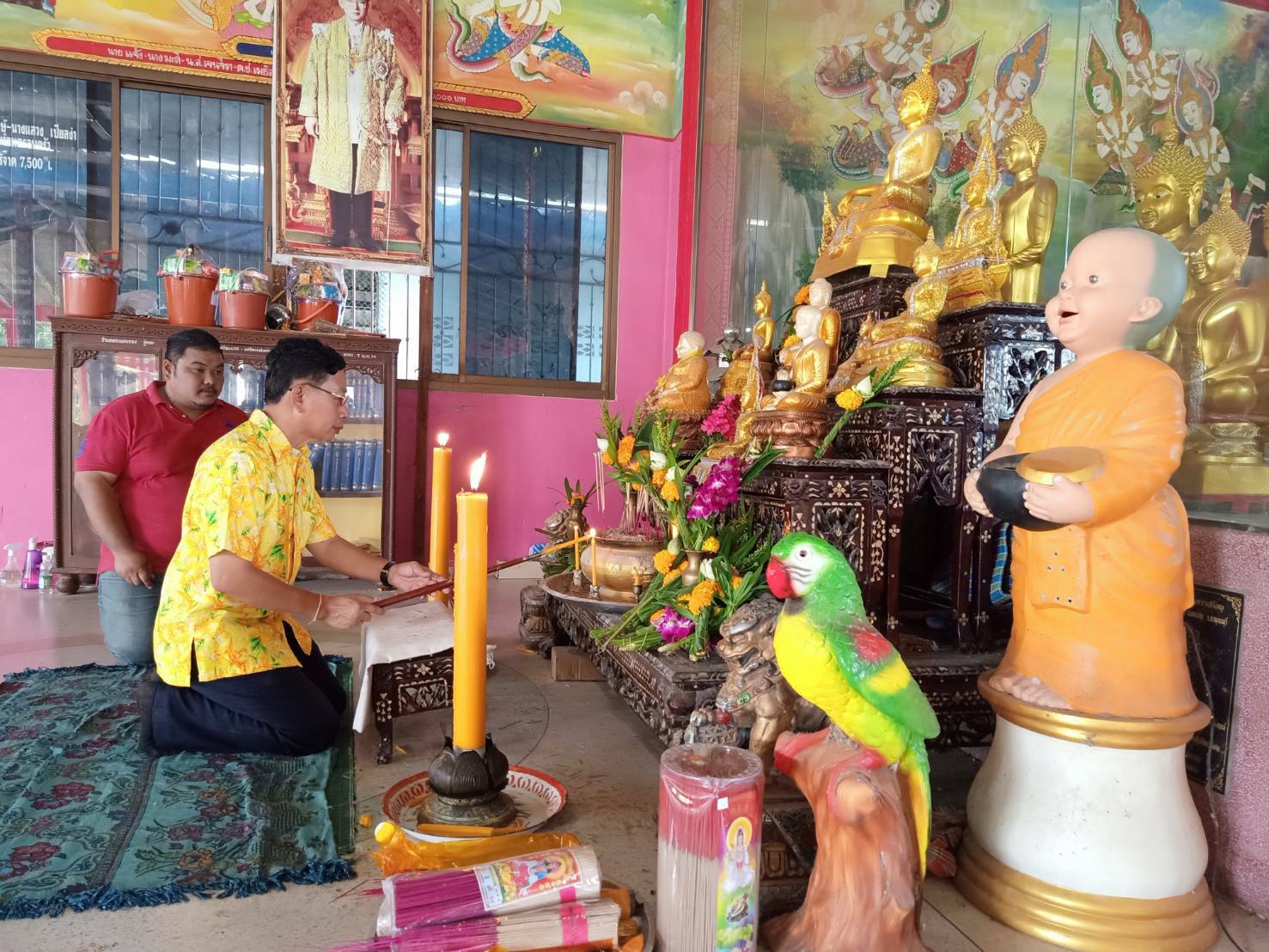 การประปาส่วนภูมิภาคสาขาเลาขวัญ ร่วมกับอำเภอเลาขวัญ ดำเนินโครงการเข้าวัดทำบุญ ฟังธรรม ในวันธรรมสวนะ ช่วงเทศกาลเข้าพรรษา ปี๒๕๖๓