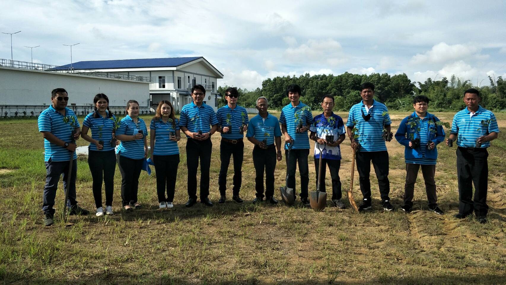 การประปาส่วนภูมิภาคสาขาปากน้ำประแสร์ ร่วมทำกิจกรรมวันรักต้นไม้แห่งชาติ