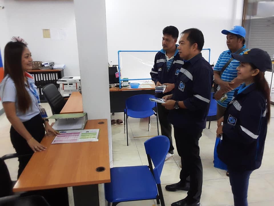 การประปาส่วนภูมิภาคสาขาคลองท่อม จัดกิจกรรมเติมใจให้กัน ( Home Care ) เพื่อเป็นการออกพบผู้ใช้น้ำรายใหญ่ และกิจการประเภทธุรกิจ ในเขตพื้นที่เทศบาลตำบลคลองท่อมใต้ อำเภอคลองท่อม จังหวัดกระบี่