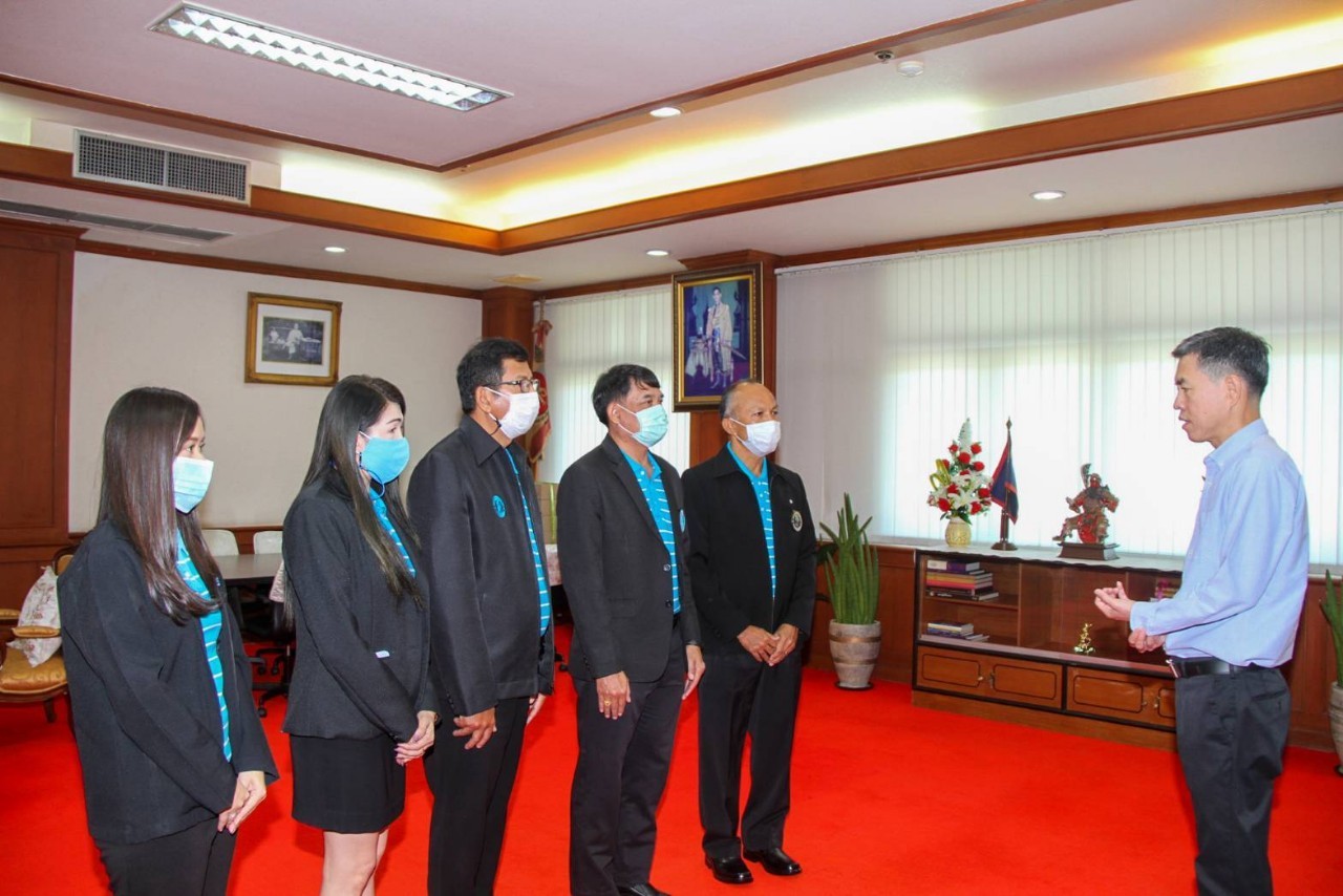 กปภ.สาขาสามพรานร่วมกับกปภ.สาขาอ้อมน้อย และกปภ.สาขานครปฐม เข้าสวัสดีปีใหม่ผู้ว่าราชการจังหวัดนครปฐม