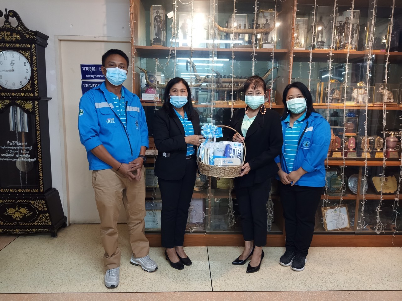 กปภ.สาขากาญจนบุรี เข้าขอพรปีใหม่ หัวหน้าส่วนราชการ และผู้มีอุปการะคุณ