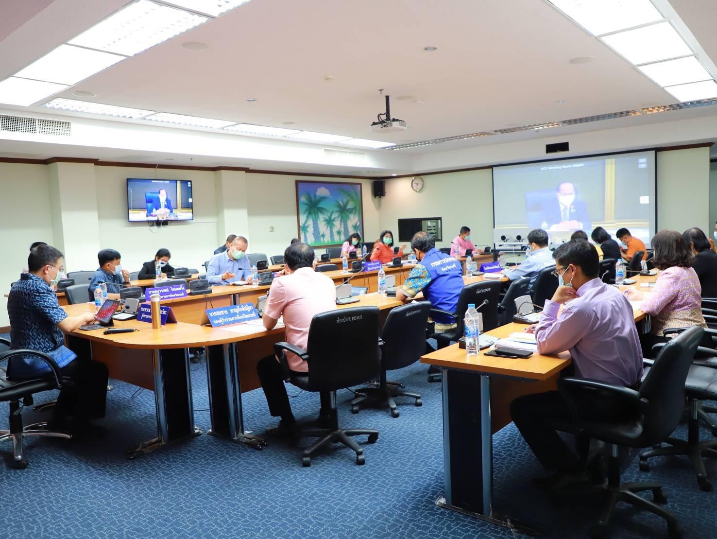 การประปาส่วนภูมิภาคสาขากระบี่ ร่วมประชุมรับมอบนโยบายรัฐมนตรีว่าการกระทรวง มหาดไทย เรื่องการป้องกัน ควบคุม และแก้ไขสถานการณ์การแพร่ระบาดของโรคติดเชื้อไวรัสโคโรนา 2019 และหารือข้อราชการอื่น ๆ กับผู้ว่าราชการจังหวัดทั่วประเทศ ผ่านระบบวีดิทัศน์ทางไกล (Video Conferrence)