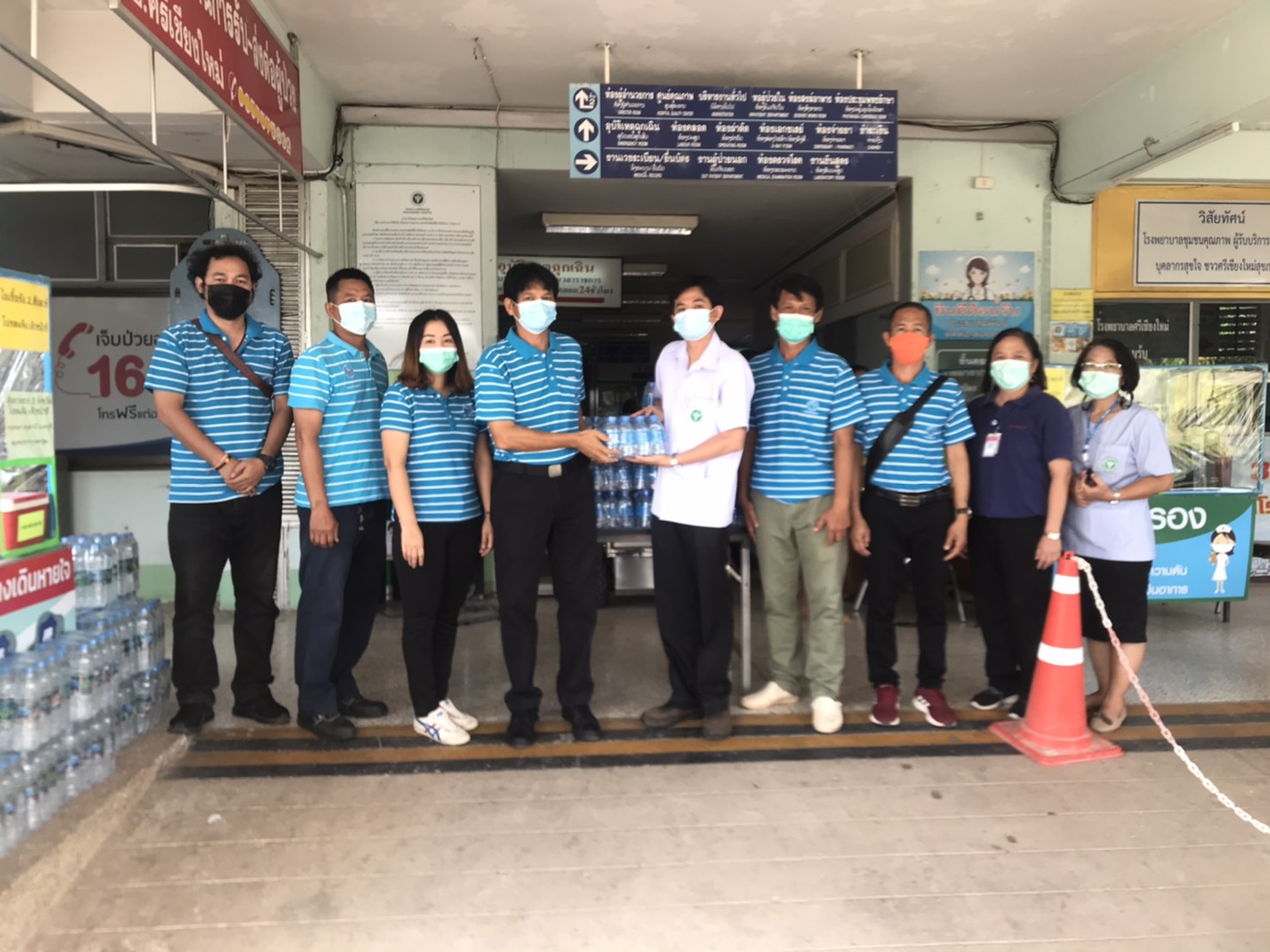 กปภ.สาขาศรีเชียงใหม่ มอบน้ำดื่มตราสัญลักษณ์ กปภ. สนับสนุนงานด้านการป้องกันการแพร่ระบาดจากไวรัสโคโรนา2019 (COVID - 19)