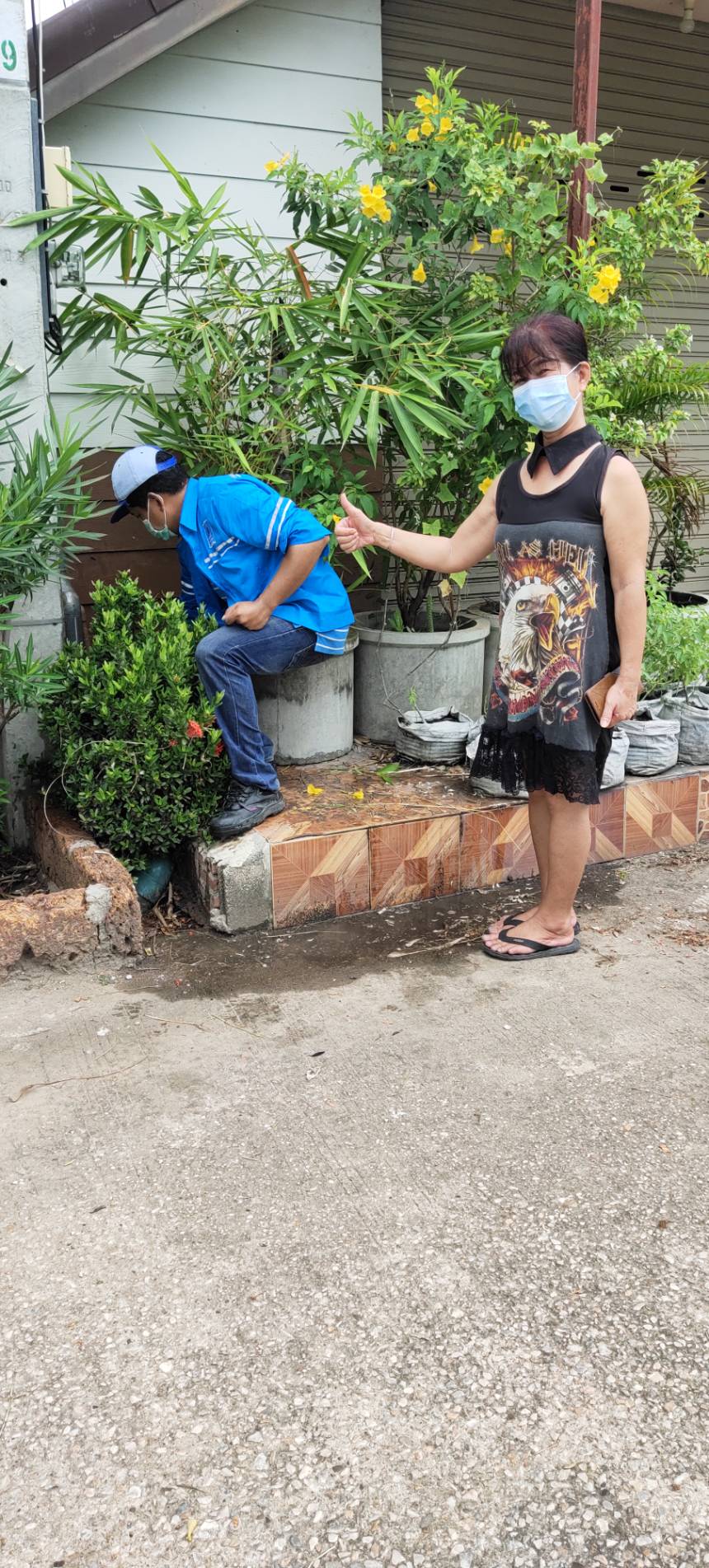 กปภ.สาขากำแพงเพชร ส่งมิสเตอร์ประปาตรวจสอบประตูน้ำชำรุดปิดไม่สนิท