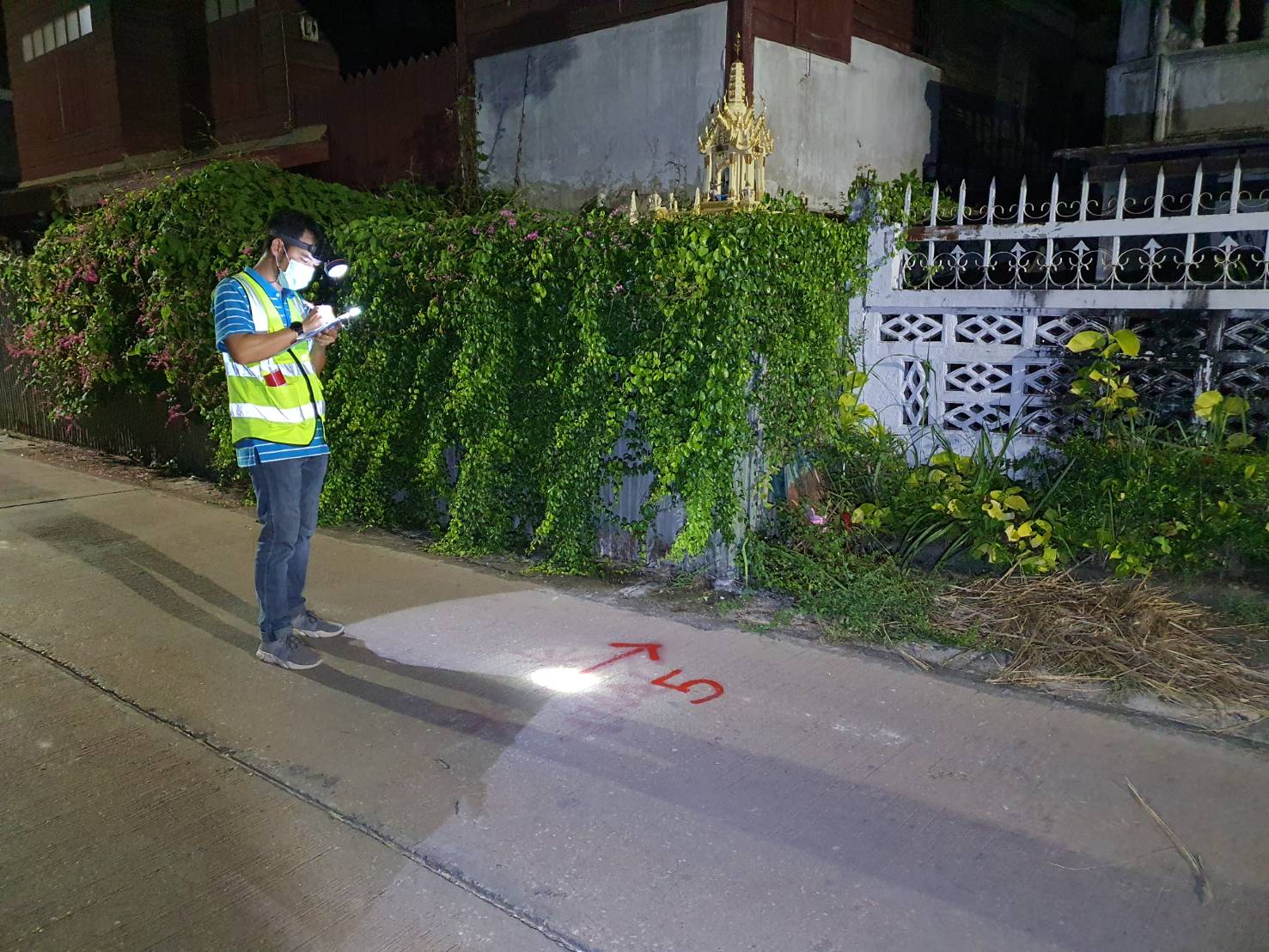 กปภ.สาขากำแพงเพชร ลงพื้นที่ออกหาท่อแตก-ท่อรั่ว เชิงรุก (Active Leak Control)