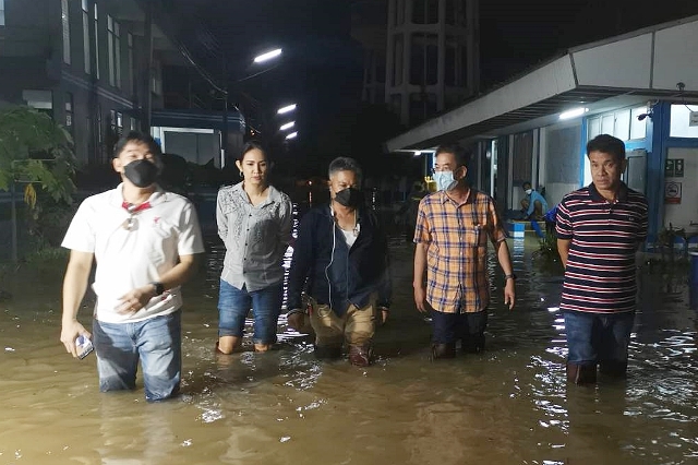 รองผู้ว่าการ กปภ. ลงพื้นที่ตรวจสอบสถานการณ์อุทกภัยพื้นที่ จ.ชัยภูมิ