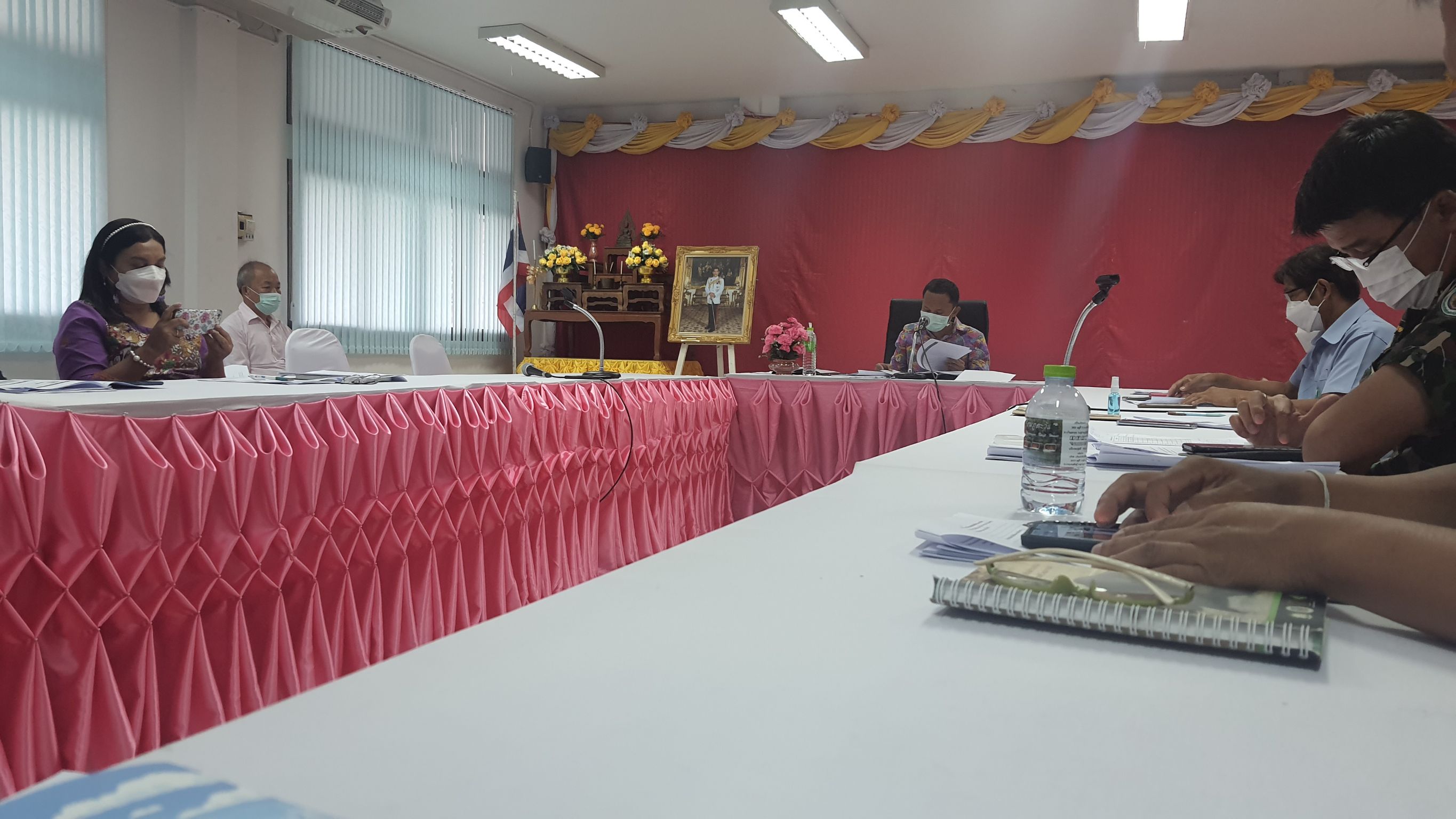 ผจก.กปภ.สาขาบ้านตาขุน เข้าร่วมประชุมหัวหน้าส่วนราชการ หัวหน้าหน่วยงานรัฐวิสาหกิจ อำเภอบ้านตาขุน ณ ห้องประชุมที่ว่าการอำเภอบ้านตาขุน