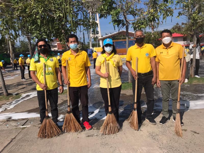 กปภ.สาขาสังขะ ร่วมกิจกรรมจิตอาสาบำเพ็ญสาธารณประโยชน์เพื่อถวายเป็นพระราชกุศล วันพ่อแห่งชาติ