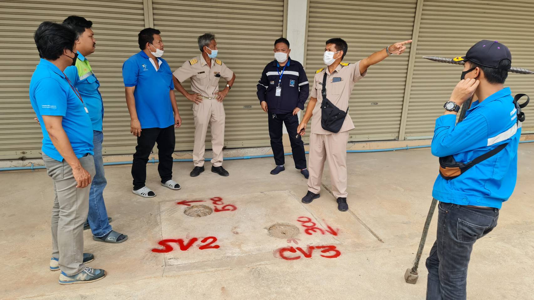 กปภ.สาขาสมุทรสาคร ลงพื้นที่สำรวจหาท่อแตกรั่ว แก้ไขปัญหาน้ำไหลอ่อนอย่างเร่งด่วน