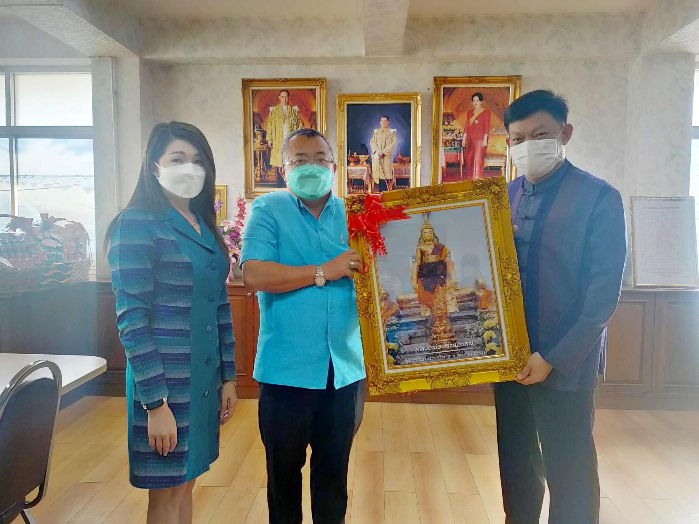 กปภ.สาขาสมุทรสาคร เข้าพบนายอำเภอเมืองสมุทรสาคร เนื่องในโอกาสสวัสดีปีใหม่ 2565
