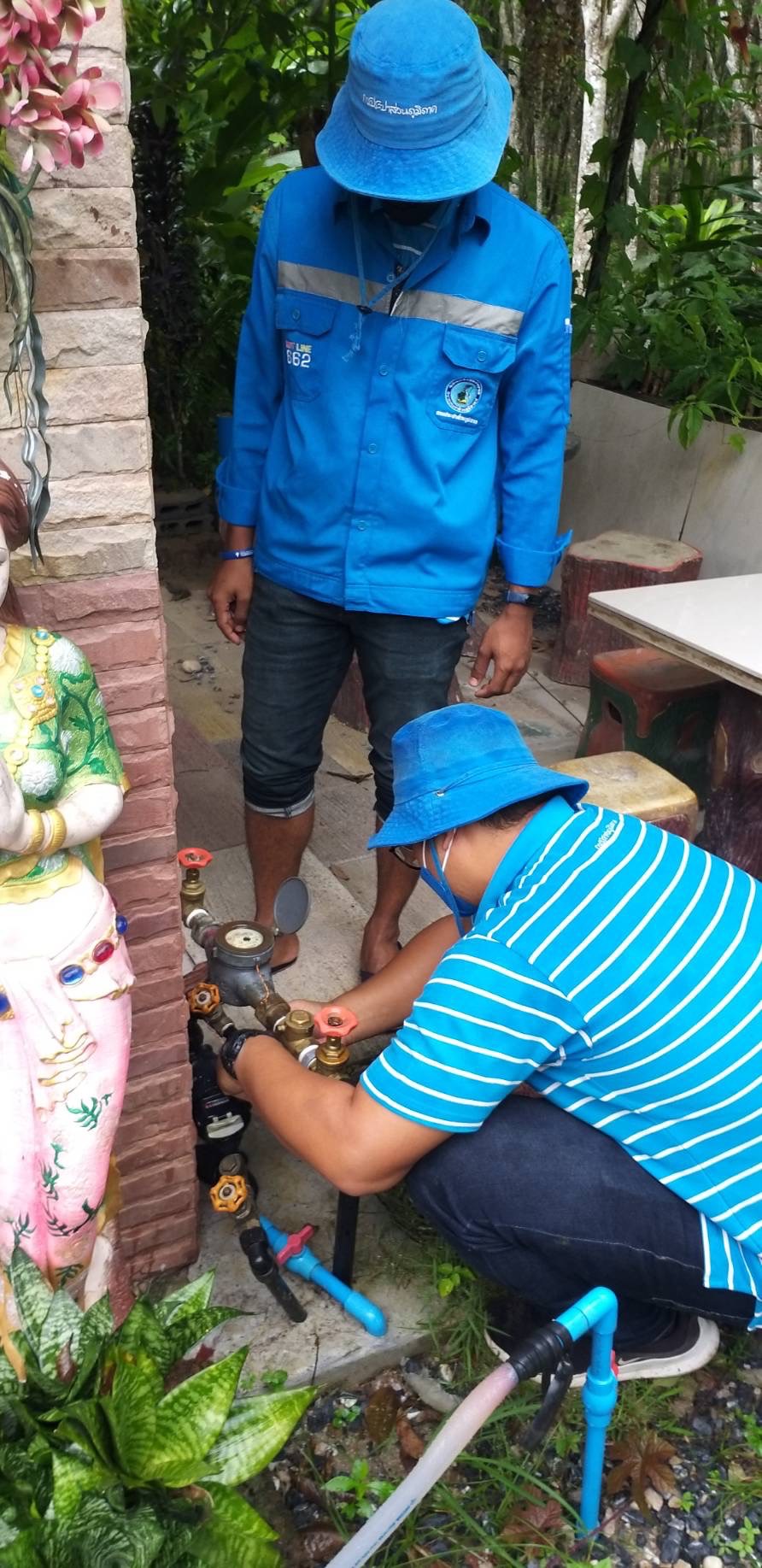 การประปาส่วนภูมิภาคสาขาจันดี ตรวจวัดแรงดันน้ำที่เหมาะสมตามมาตรฐานการให้บริการของ กปภ.
