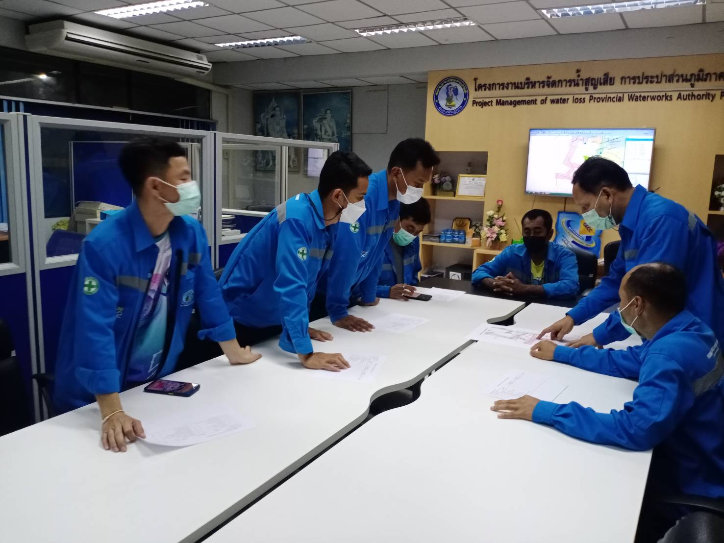 กปภ.สาขาปากพนัง ลงพื้นที่เดินสำรวจหาท่อแตก/ท่อรั่ว จากการทำ step test ตามแผนลดน้ำสูญเสีย บริเวณพื้นที่ DMA-14 ถังน้ำใสบางศาลา ต.บางศาลา อ.ปากพนัง จ.นครศรีธรรมราช