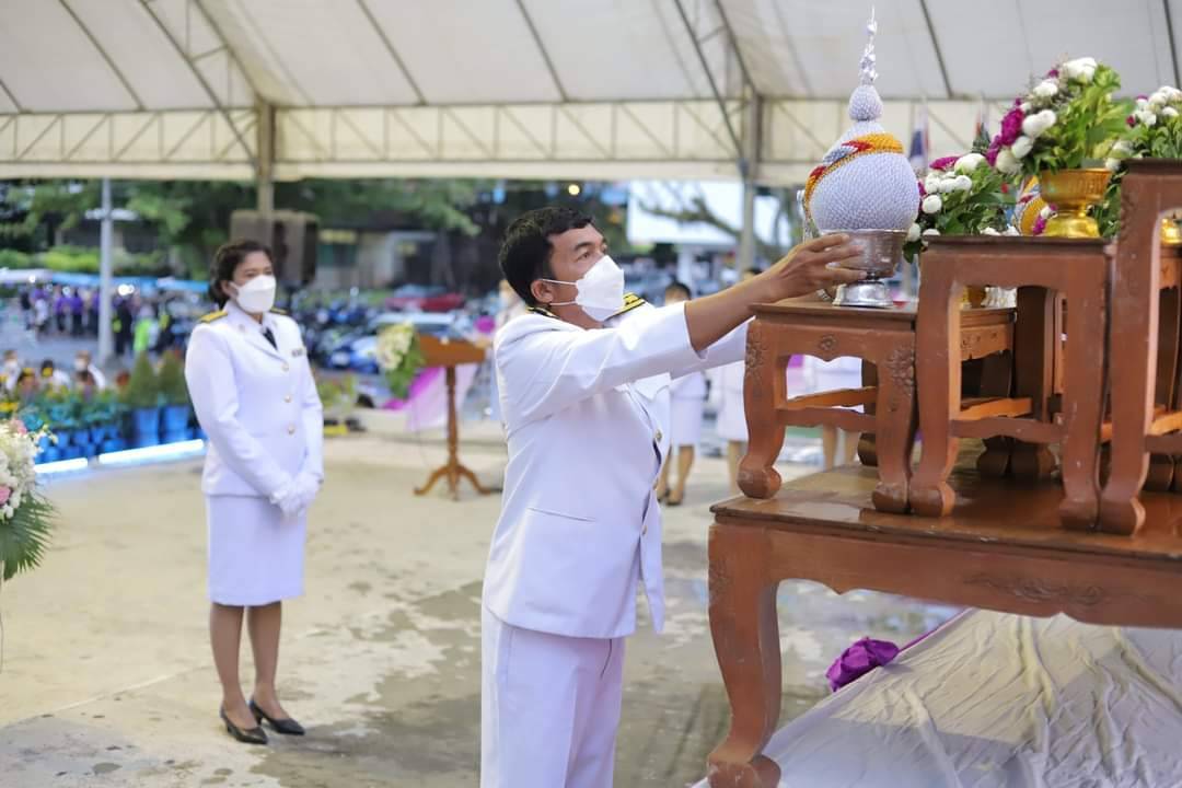 การประปาส่วนภูมิภาคสาขาทุ่งสง ร่วมพิธีถวายราชสักการะและวางพานพุ่ม และพิธีจุดเทียนชัยถวายพระพรชัยมงคล เนื่องในโอกาสวันเฉลิมพระชนมพรรษาสมเด็จพระนางเจ้าฯ พระบรมราชินี