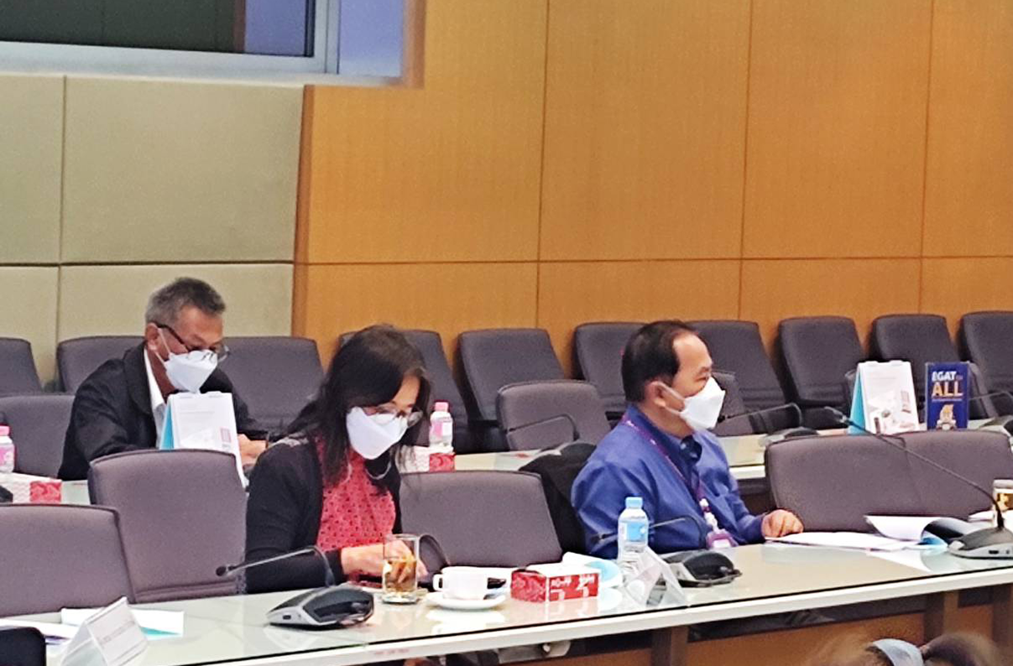 กปภ.ข.9 ร่วมประชุมคณะกรรมการอำนวยการอพยพราษฎร 5 หมู่บ้าน เพื่อบรรเทาความเดือดร้อนของราษฎรและเพื่อประโยชน์ในการดำเนินงานของ กฟผ.