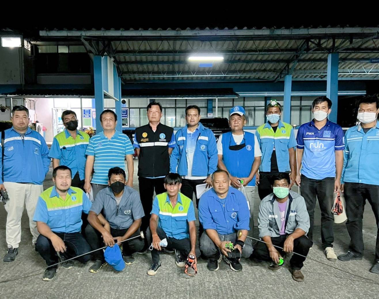 การประปาส่วนภูมิภาคสาขาทุ่งสง ลงพื้นที่ค้นหาท่อแตกรั่ว ลดน้ำสูญเสีย แสดงความใส่ใจในการให้บริการ สร้างความมั่นใจแก่ลูกค้า