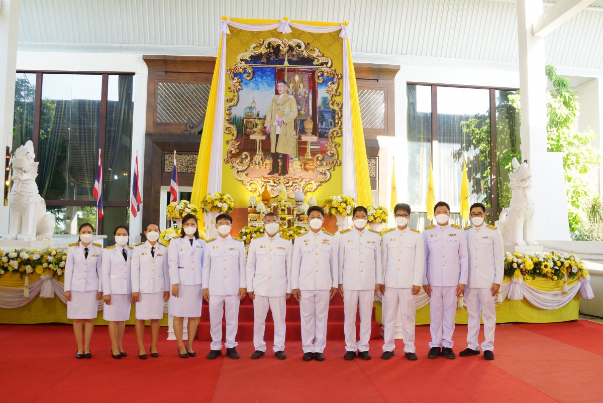 กปภ.สาขาเชียงใหม่.(พ) ร่วมทำบุญตักบาตรพระสงฆ์ เพื่อถวายเป็นพระราชกุศล เนื่องในโอกาสวันเฉลิมพระชนมพรรษา พระบาทสมเด็จพระเจ้าอยู่หัว ประจำปีพุทธศักราช 2565