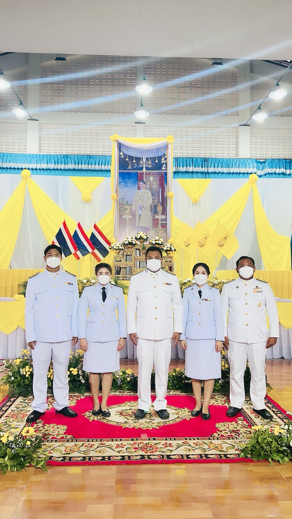 การประปาส่วนภูมิภาคสาขาไชยา ร่วมพิธีถวายเครื่องราชสักการะ วางพานพุ่มและจุดเทียนถวายพระพรชัยมงคล เนื่องในโอกาสมหามงคลเฉลิมพระชนมพรรษา 70 พรรษา พระบาทสมเด็จพระปรเมนทรรามาธิบดีศรีสินทรมหาวชิราลงกรณ พระวชิรเกล้าเจ้าอยู่หัว 28 กรกฎาคม 2565