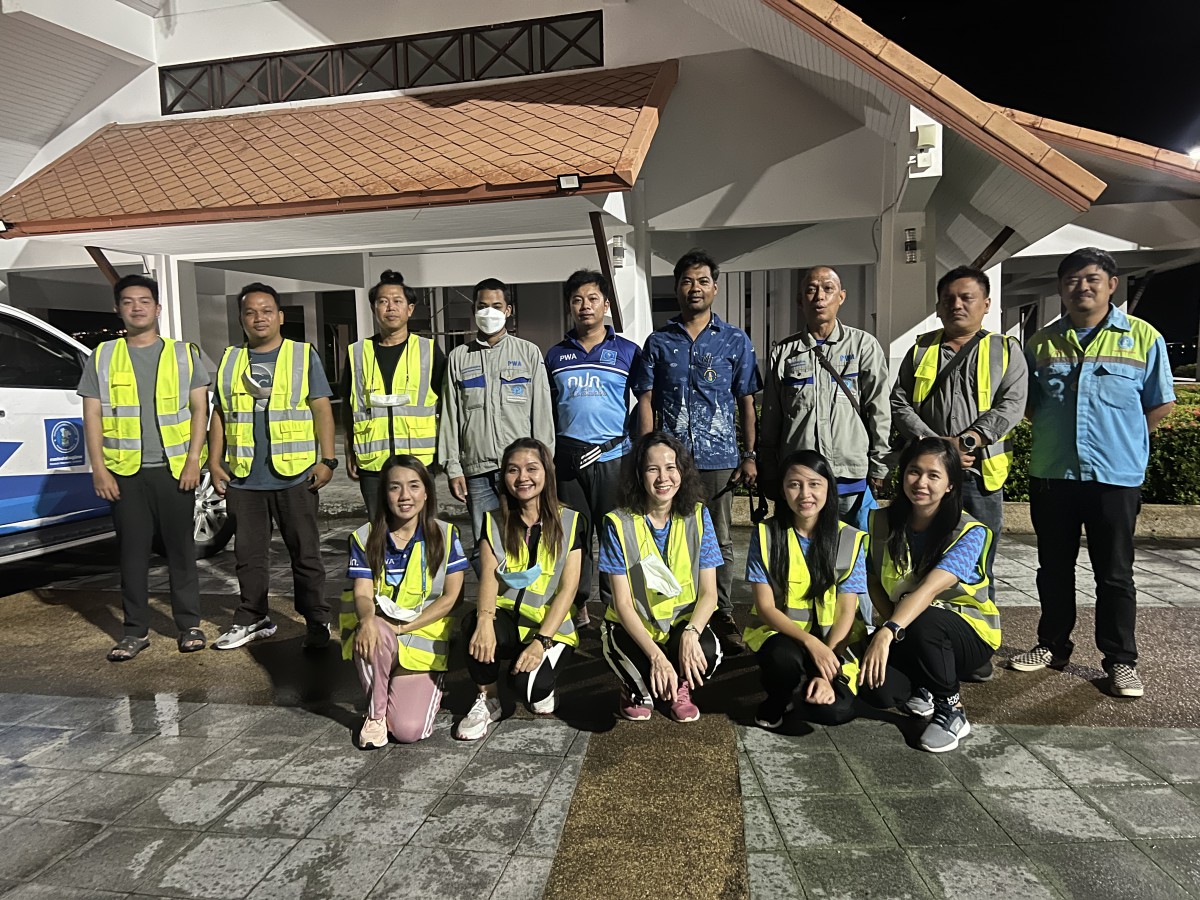 กปภ.สาขาเกาะสมุยลงพื้นที่ค้นหาท่อแตกรั่วและตรวจวัดแรงดันน้ำ