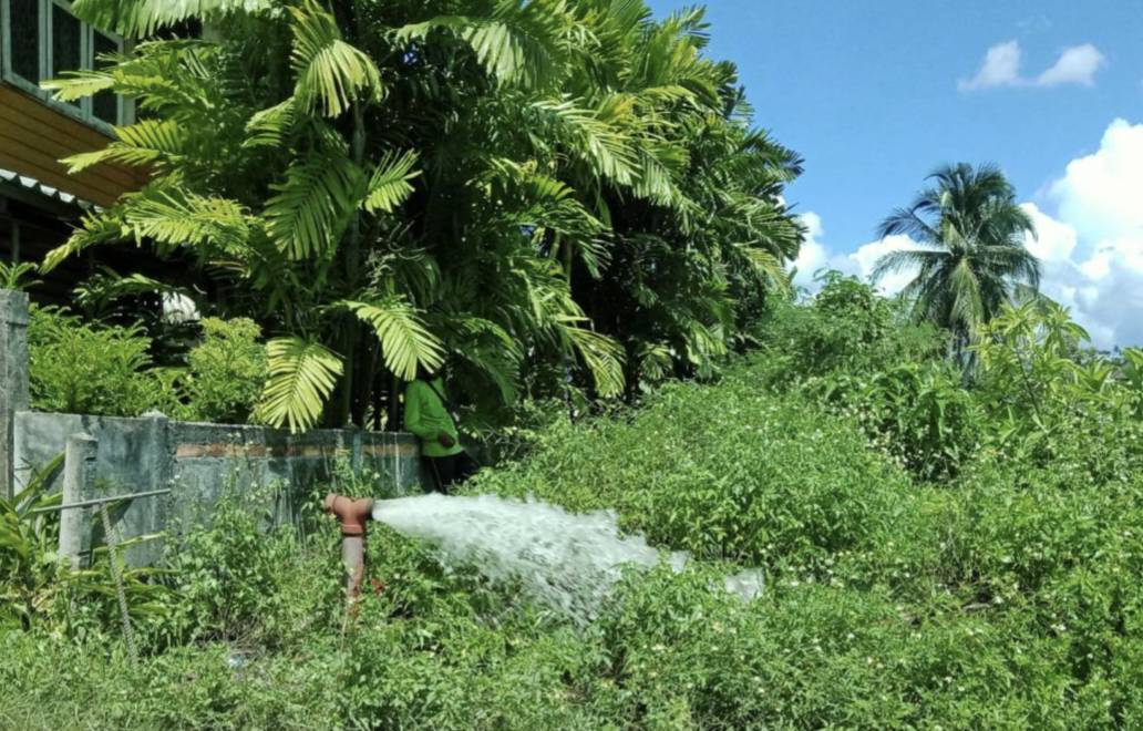 การประปาส่วนภูมิภาคสาขาทุ่งสง ดำเนินการตามแผนงานบริการและควบคุมน้ำสูญเสีย โบล์วตะกอน ตามแผนระบายตะกอนในเส้นท่อ