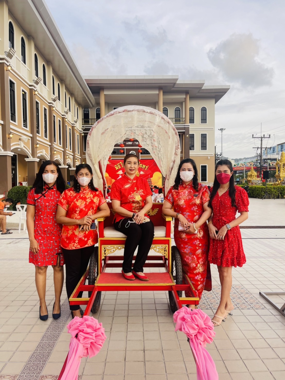 กปภ.สาขาภูเก็ต เข้าร่วมเป็นเกียรติโครงการบริหารจัดการแหล่งท่องเที่ยวในเขตเทศบาลกะทู้ กิจกรรม "ส่งเสริมการท่องเที่ยว งานประเพณีไหว้พระจันทร์"