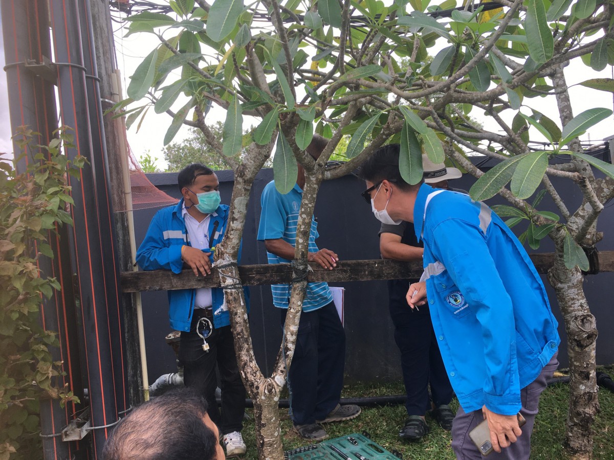 กปภ.สาขาภูเก็ต ร่วมกับ กปภ.ข.4 ลงพื้นที่ตรวจสอบมาตรวัดน้ำ บจก.ฉลองบีชโฮเต็ลแอนด์สปา ต.ราไวย์ อ.เมืองภูเก็ต