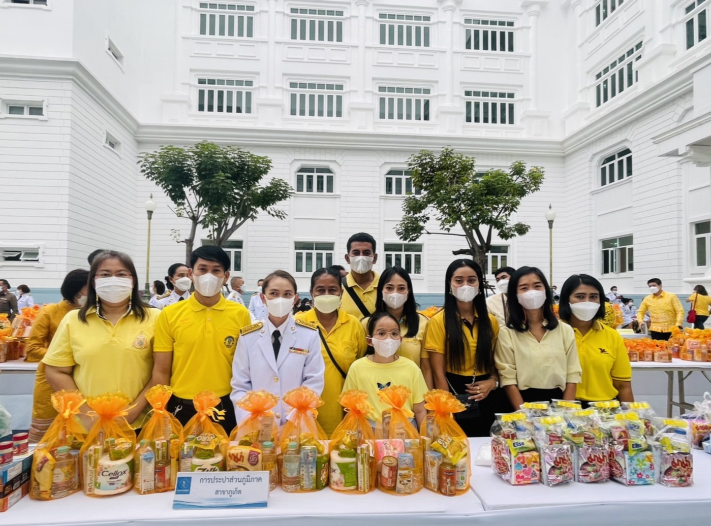 กปภ.สาขาภูเก็ต เข้าร่วมพิธีทำบุญตักบาตรพระสงฆ์ จำนวน 89 รูป เพื่อถวายเป็นพระราชกุศล และน้อมรำลึกในพระมหากรุณาธิคุณ เนื่องในวันคล้ายวันสวรรคต พระบาทสมเด็จพระบรมชนกาธิเบศร มหาภูมิพลอดุลยเดชมหาราช บรมนาถบพิตร