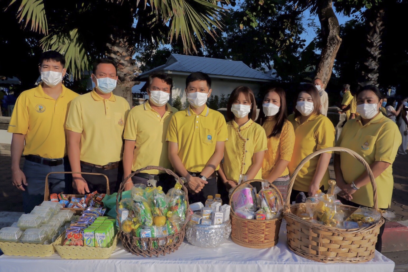 กปภ.ข.6 ร่วมตักบาตรถวายเป็นพระราชกุศล 13 ตุลาคม