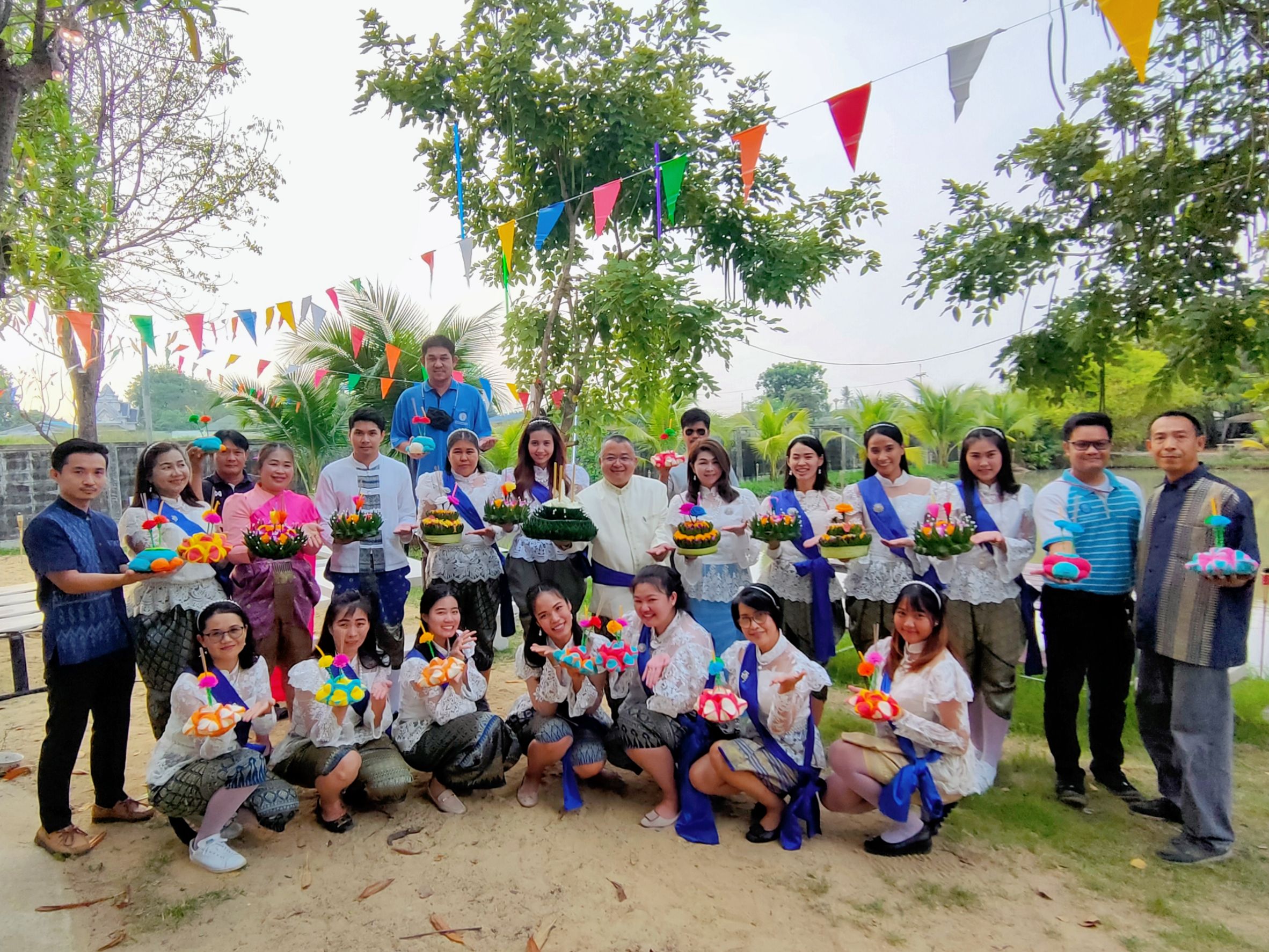 กปภ.สาขาสมุทรสาคร สืบสานประเพณีวันลอยกระทง 2565วิถีใหม่ สู่ความยั่งยืน