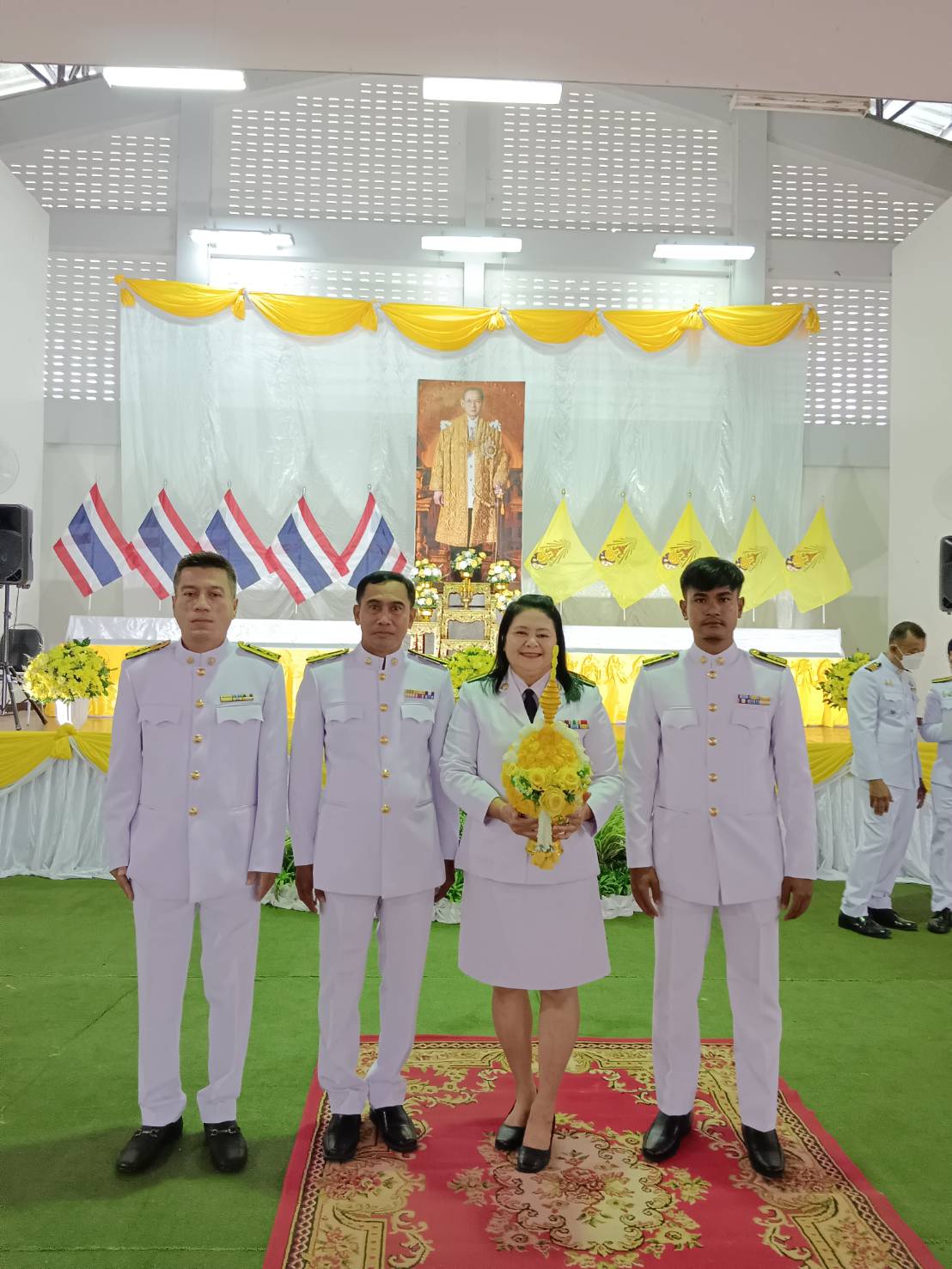 กปภ.สาขาจันดี เข้าร่วมกิจกรรมเนื่องในวันคล้ายวันพระบรมราชสมภพพระบาทสมเด็จพระบรมชนกาธิเบศร มหาภูมิพลอดุลยเดชมหาราช บรมนาถบพิตร วันชาติ และวันพ่อแห่งชาติ 5 ธันวาคม 2565