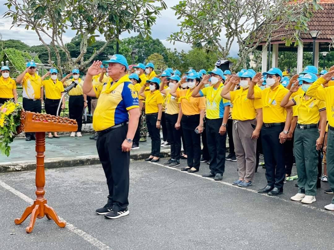 การประปาส่วนภูมิภาคสาขาทุ่งสง เข้าร่วมกิจกรรมจิตอาสา ปลูกต้นทองอุไร และทำความสะอาด เนื่องในวันคล้ายวันพระบรมราชสมภพ พระบาทสมเด็จพระบรมชนกาธิเบศร วันชาติ และวันพ่อแห่งชาติ