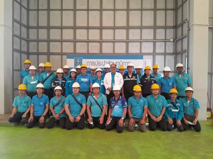 การประปาส่วนภูมิภาคสาขาอ่าวลึก ได้เข้าศึกษาดูงานและเยี่ยมชมระบบควบคุมและกระบวนการผลิตน้ำของการประปาส่วนภูมิภาคสาขาสุราษฎร์ธานี (ชั้นพิเศษ) ณ โรงกรองน้ำบ้านนาทราย ตำบลหนองไทร อำเภอพุนพิน จังหวัดสุราษฎร์ธานี