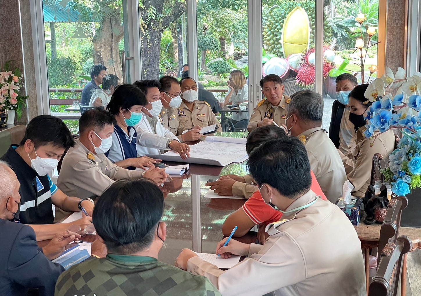 กปภ.สาขาขลุง ร่วมประชุมหารือ แนวทางแก้ไขปัญหาความเดือดร้อนเร่งด่วน ให้กับประชาชนที่ขาดน้ำอุปโภค บริโภค ในพื้นที่ต.บางชัน อ.ขลุง จ.จันทบุรี