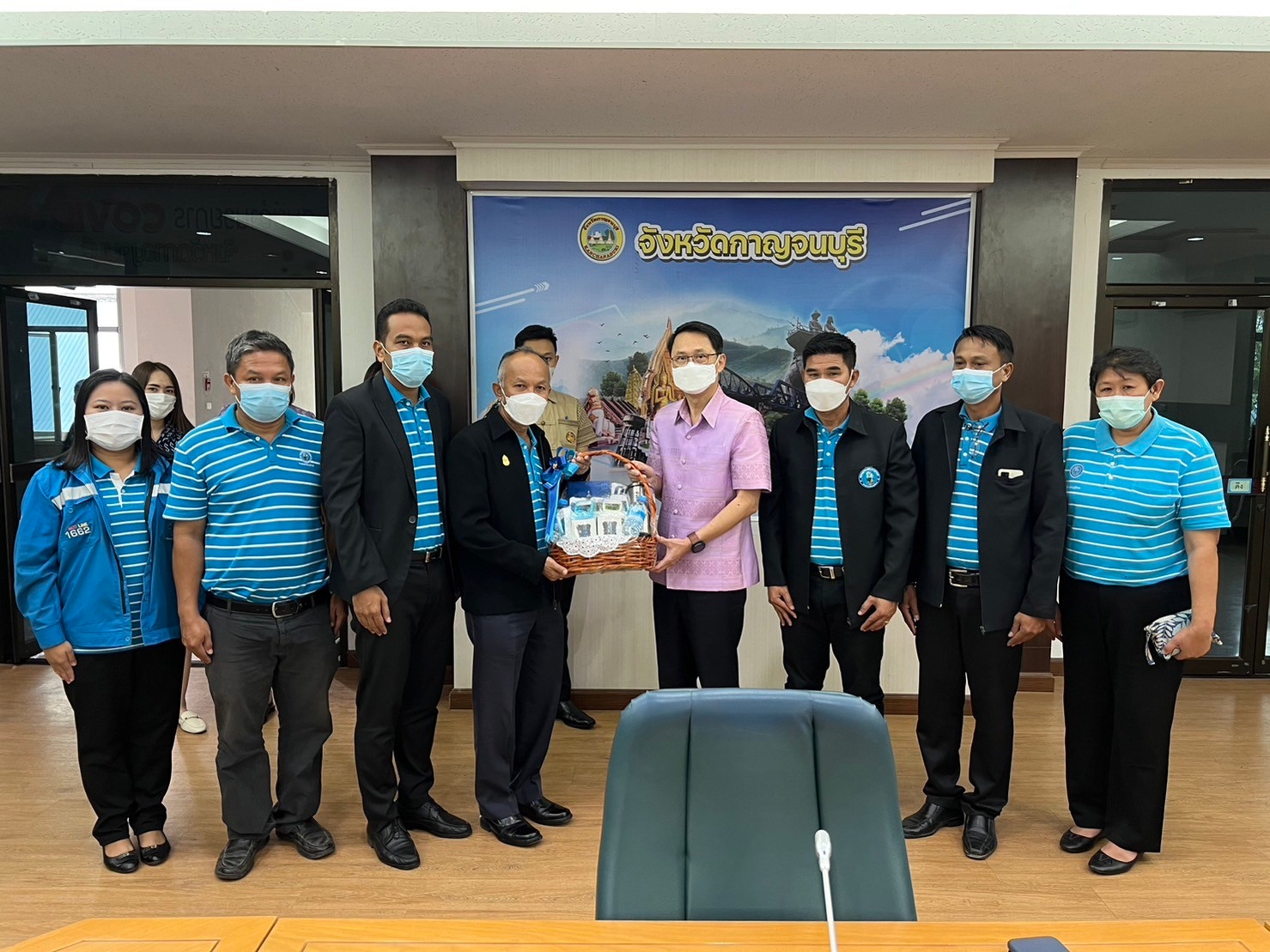 กปภ.สาขา ภาคีเครือข่ายจังหวัดกาญจนบุรี เข้าขอพรปีใหม่ ผวจ.กาญจนบุรี
