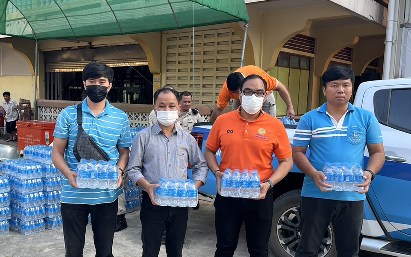 กปภ.สาขาธัญบุรี สนับสนุนน้ำดื่มตราสัญลักษณ์ กปภ. ให้กับ วัดบางหลวง จังหวัดปทุมธานี เพื่อใช้ในการดำเนินโครงการบรรพชาอุปสมบท 99 รูป ถวายพระพรชัยมงคลแด่สมเด็จพระเจ้าลูกเธอ เจ้าฟ้าพัชรกิติยาภา นเรนทิราเทพยวดี กรมหลวงราชสาริณีสิริพัชร มหาวัชรราชธิดา