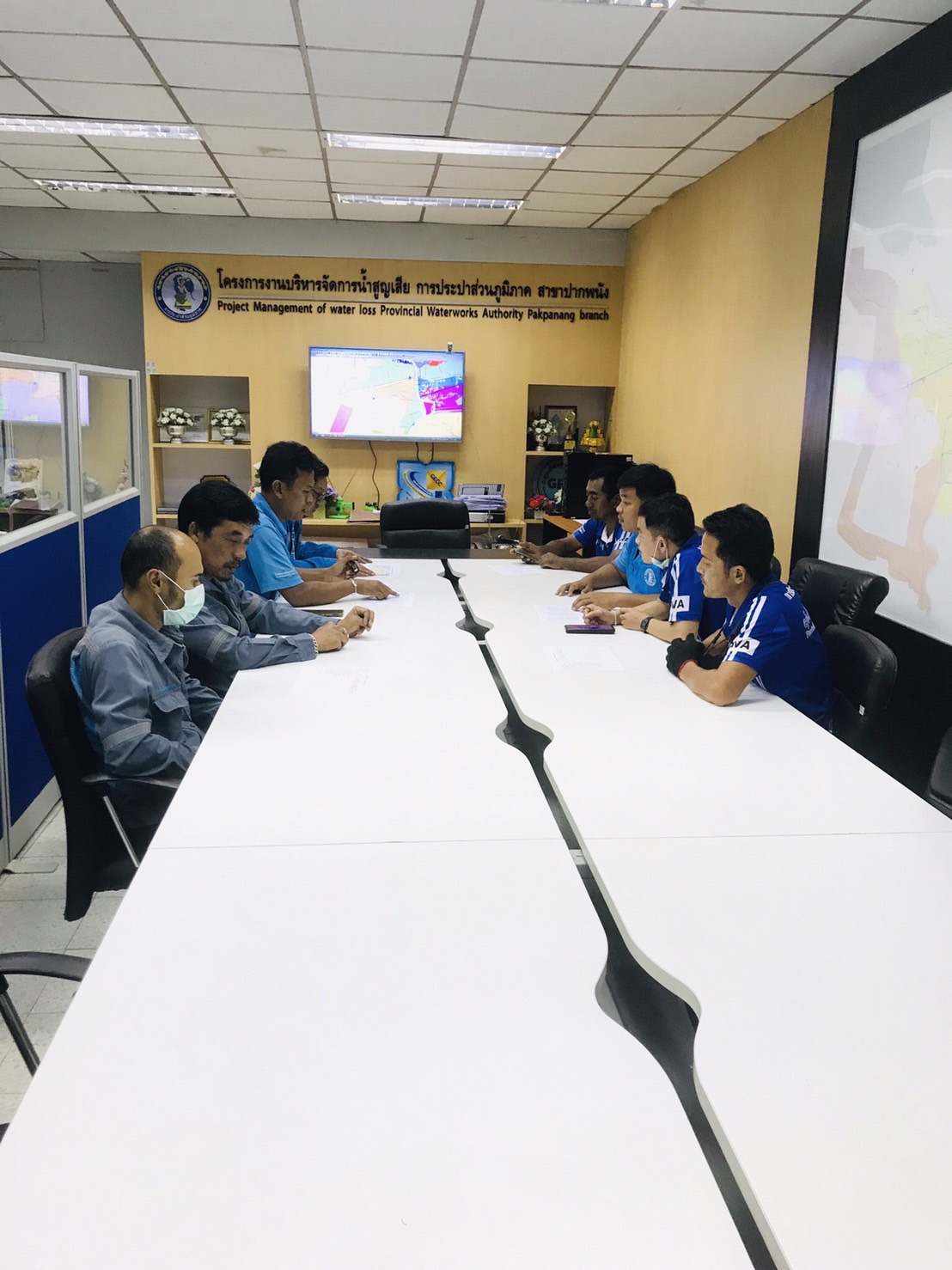 กปภ.สาขาปากพนัง ลงพื้นที่เดินสำรวจหาท่อแตก/ท่อรั่ว จากการทำ step test ตามแผนลดน้ำสูญเสีย บริเวณในพื้นที่ DM-02 ตรงข้าม สำนักงาน กปภ.สาขาปากพนัง บริเวณ ต.ปากพนังฝั่งตะวันตก ต.คลองกระบือ ต.คลองน้อย อ.ปากพนัง จ.นครศรีธรรมราช