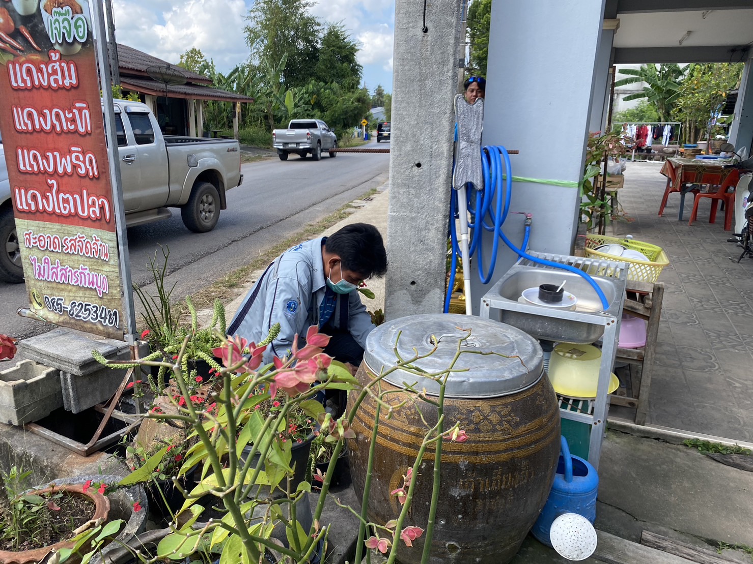 การประปาส่วนภูมิภาคสาขากระบี่ ดำเนินการตามแผนงานบริการและควบคุมน้ำสูญเสีย ตรวจสอบแรงดันน้ำ