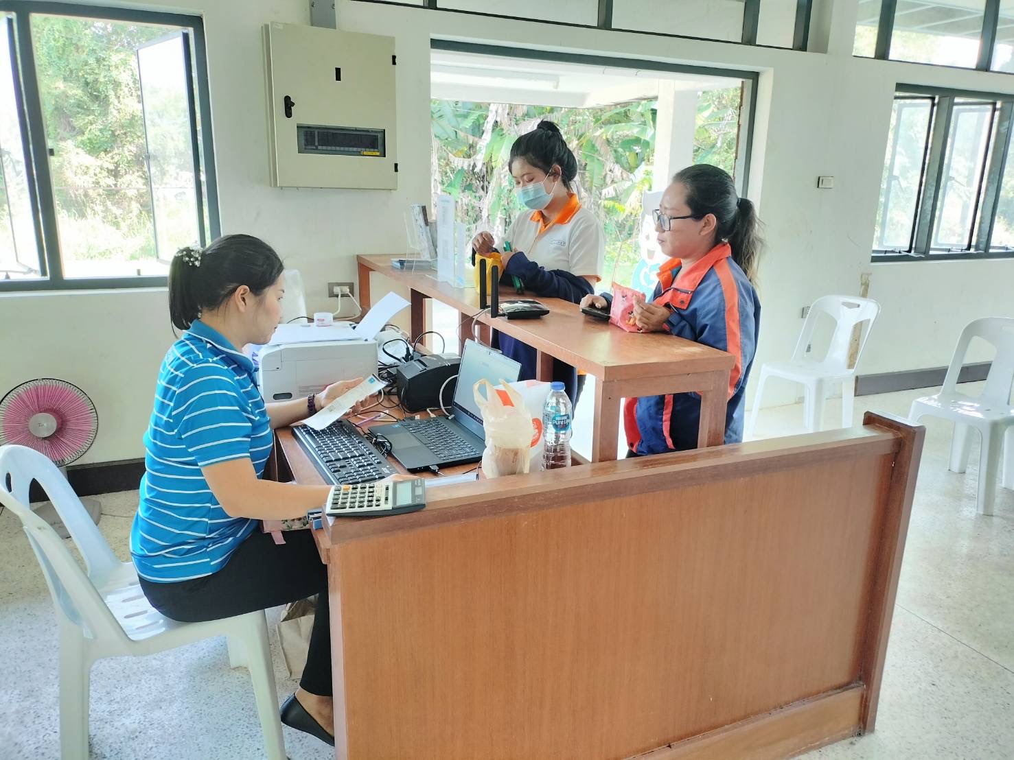 การประปาส่วนภูมิภาคสาขาตะกั่วป่า ลงพื้นที่ให้บริการรับชำระค่าน้ำประปานอกสถานที่ ประจำเดือนกุมภาพันธ์ 2566